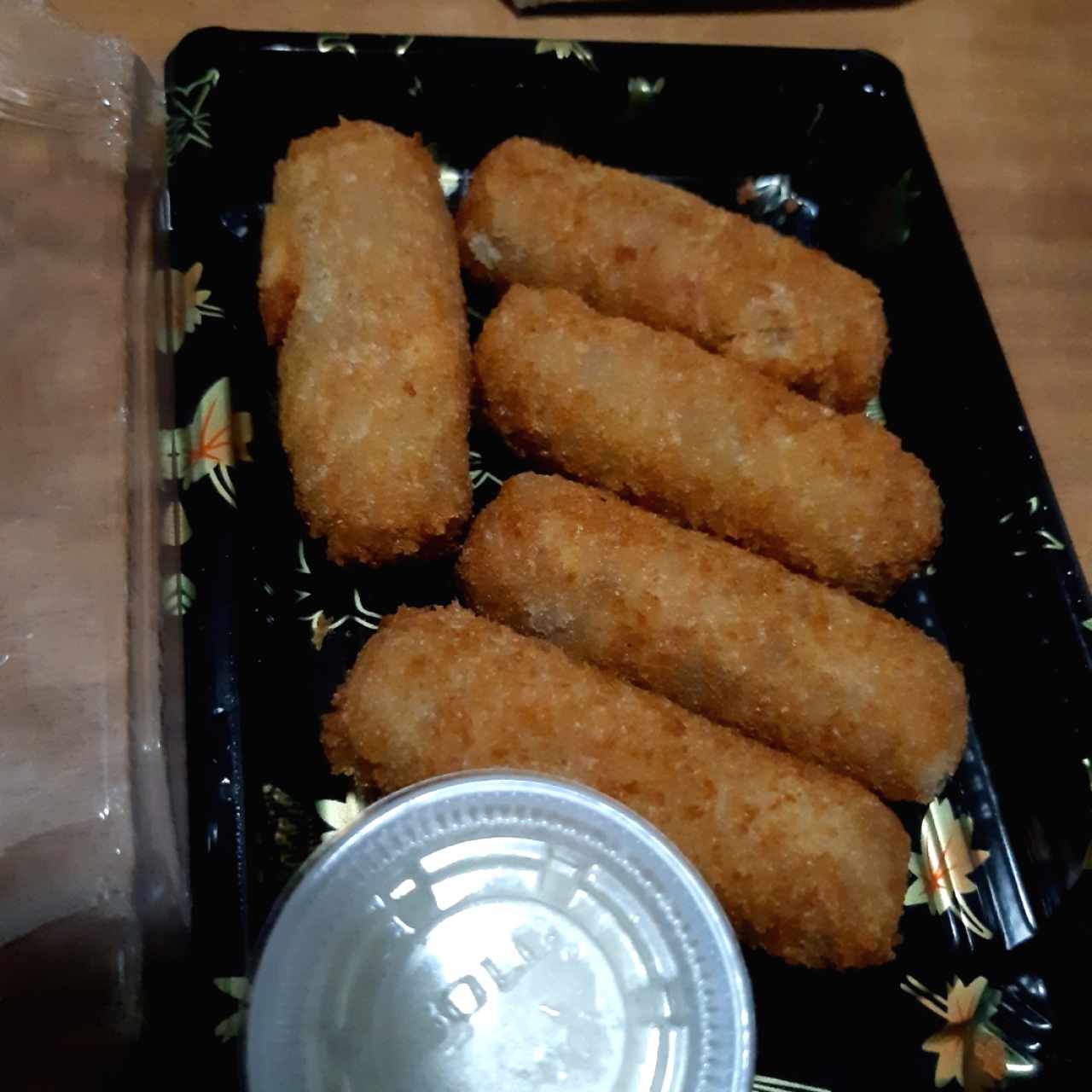 Entradas Calientes - Croqueta de Salmón