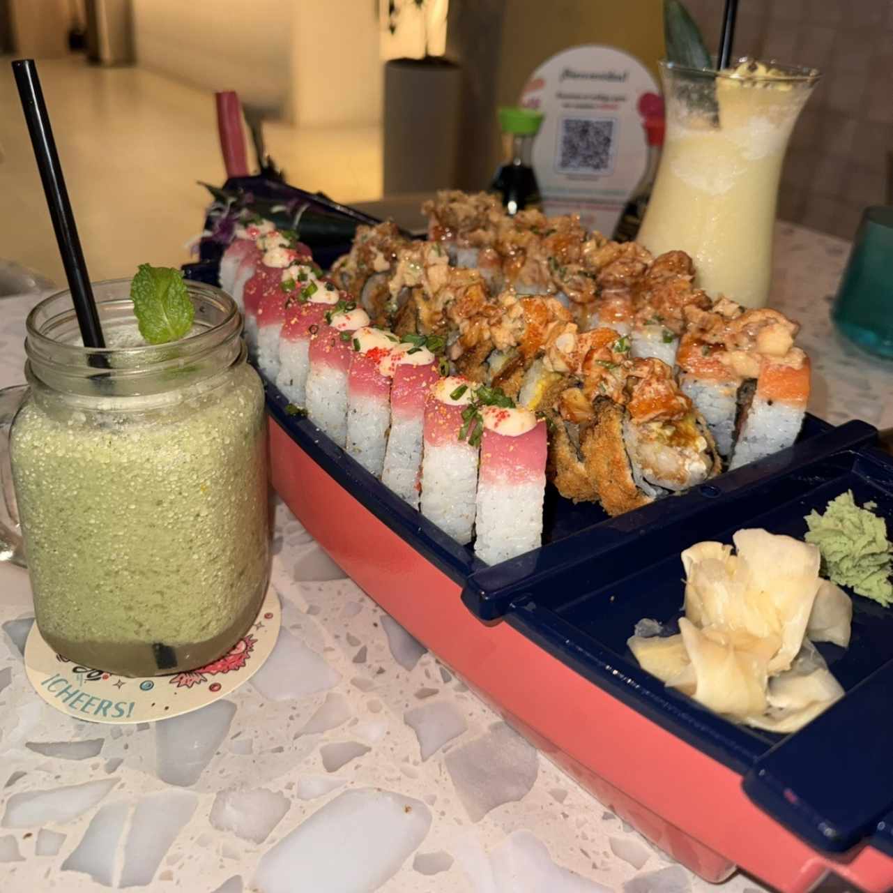 Barco - Sunset Roll, Kung Fu Panda Roll, Sugoi Roll