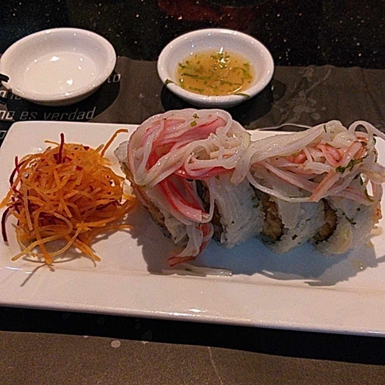 Rollos Especiales - Ceviche roll