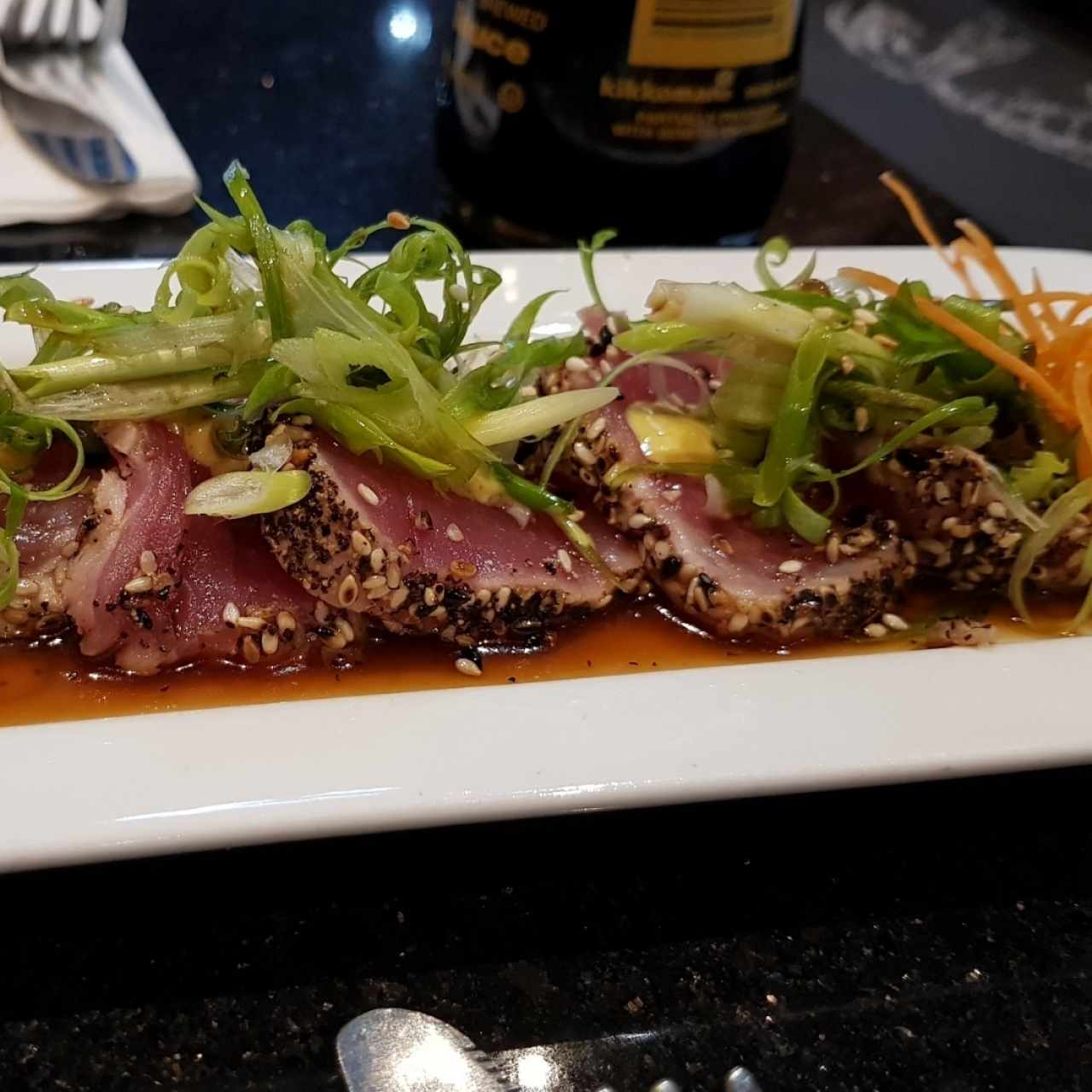 Entradas Frías - Tuna Tataki