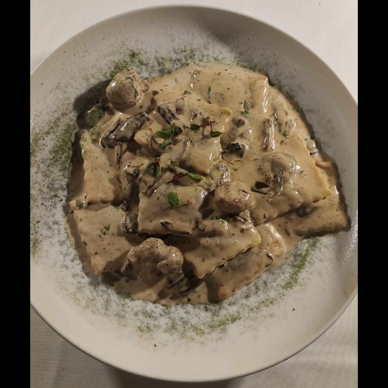 Ravioli de hongo porcini