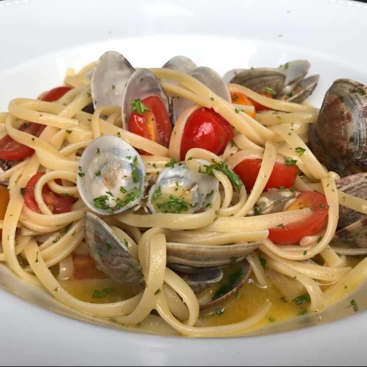 Linguinni Bongole