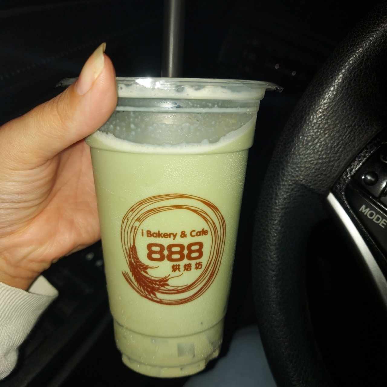 Matcha Milk Tea con Jelly coco