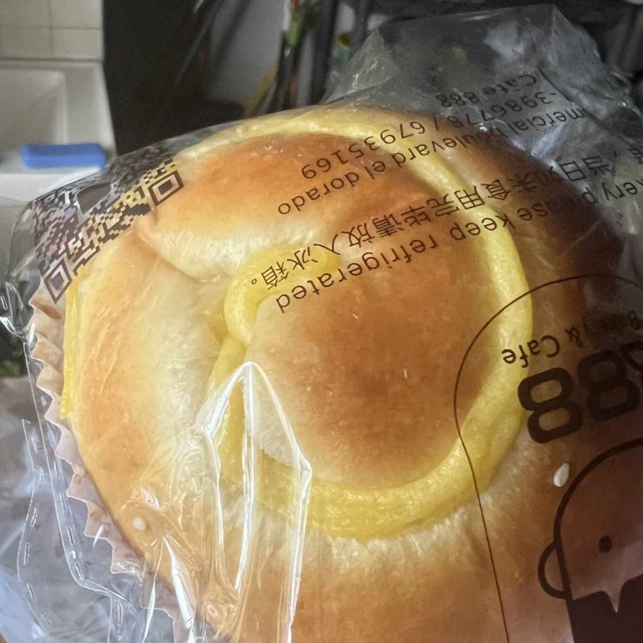 Pan de Crema con Coco
