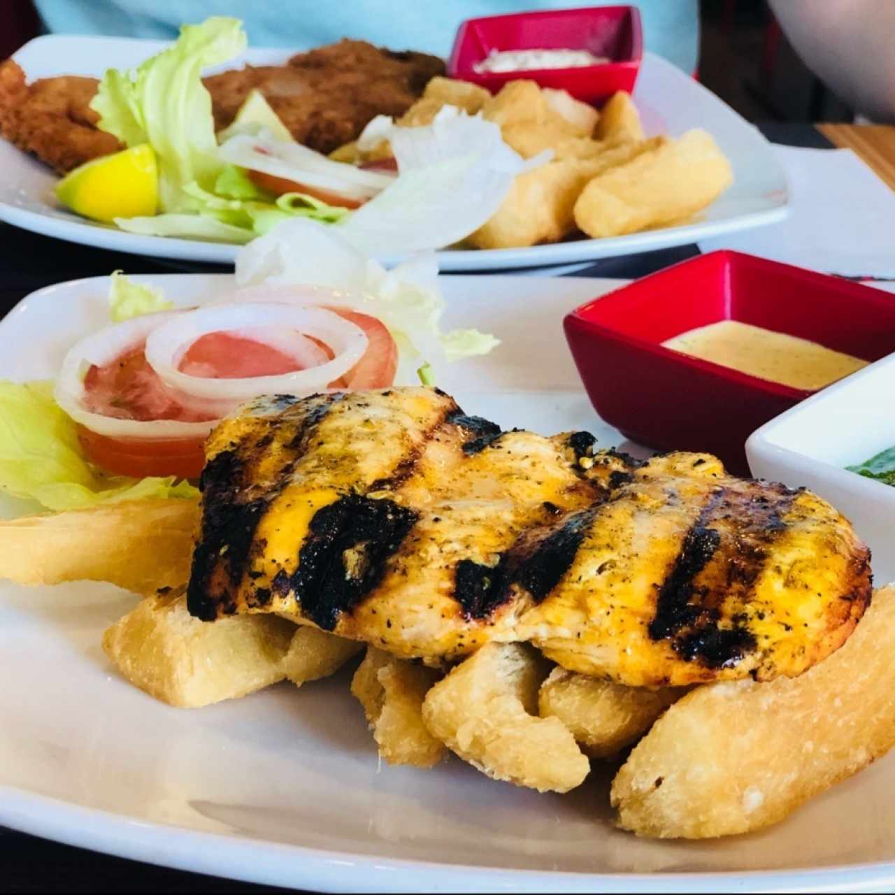 Pollo Asado 😋 con Yucas
