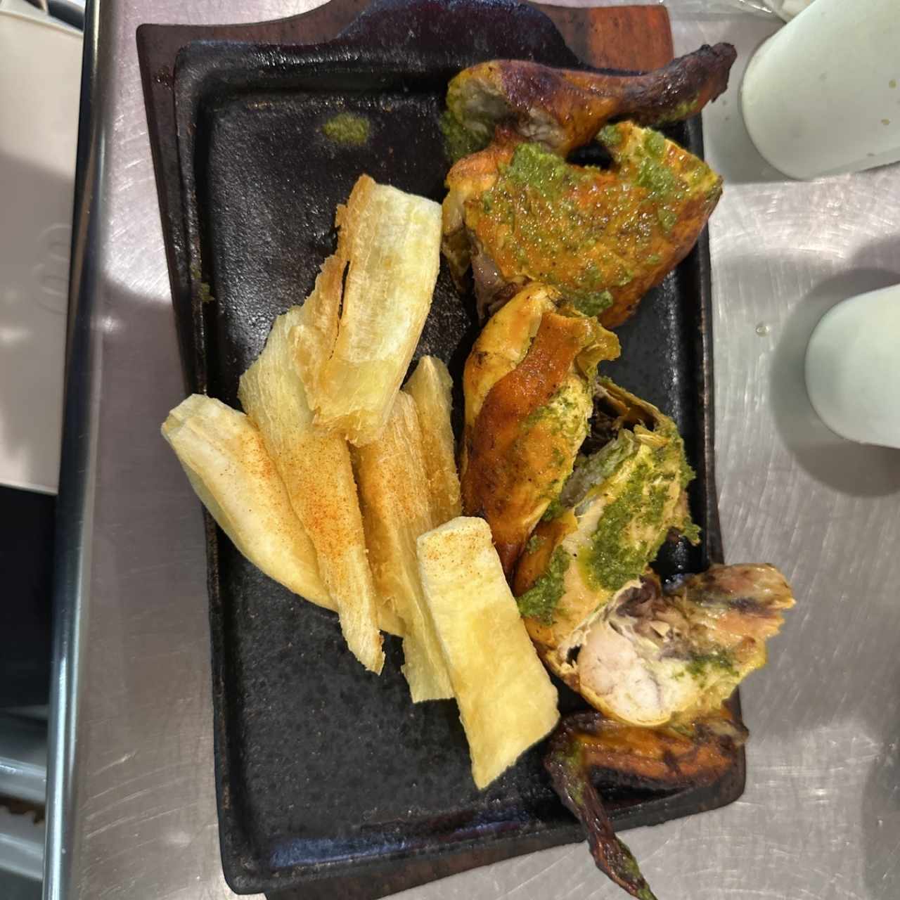 Menú - Pollo asado Entero mi mitad