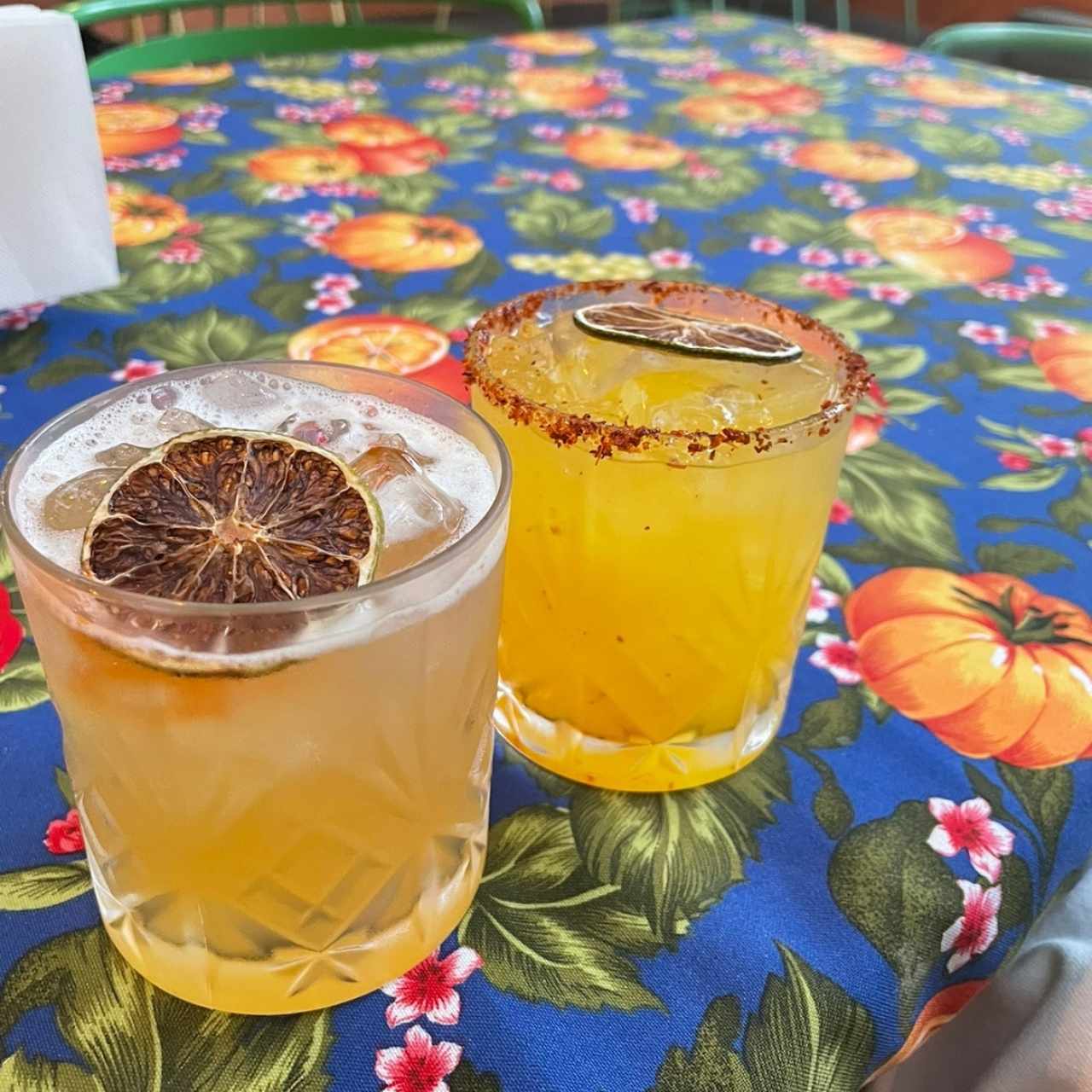 Whisky sour y margarita de maracuya