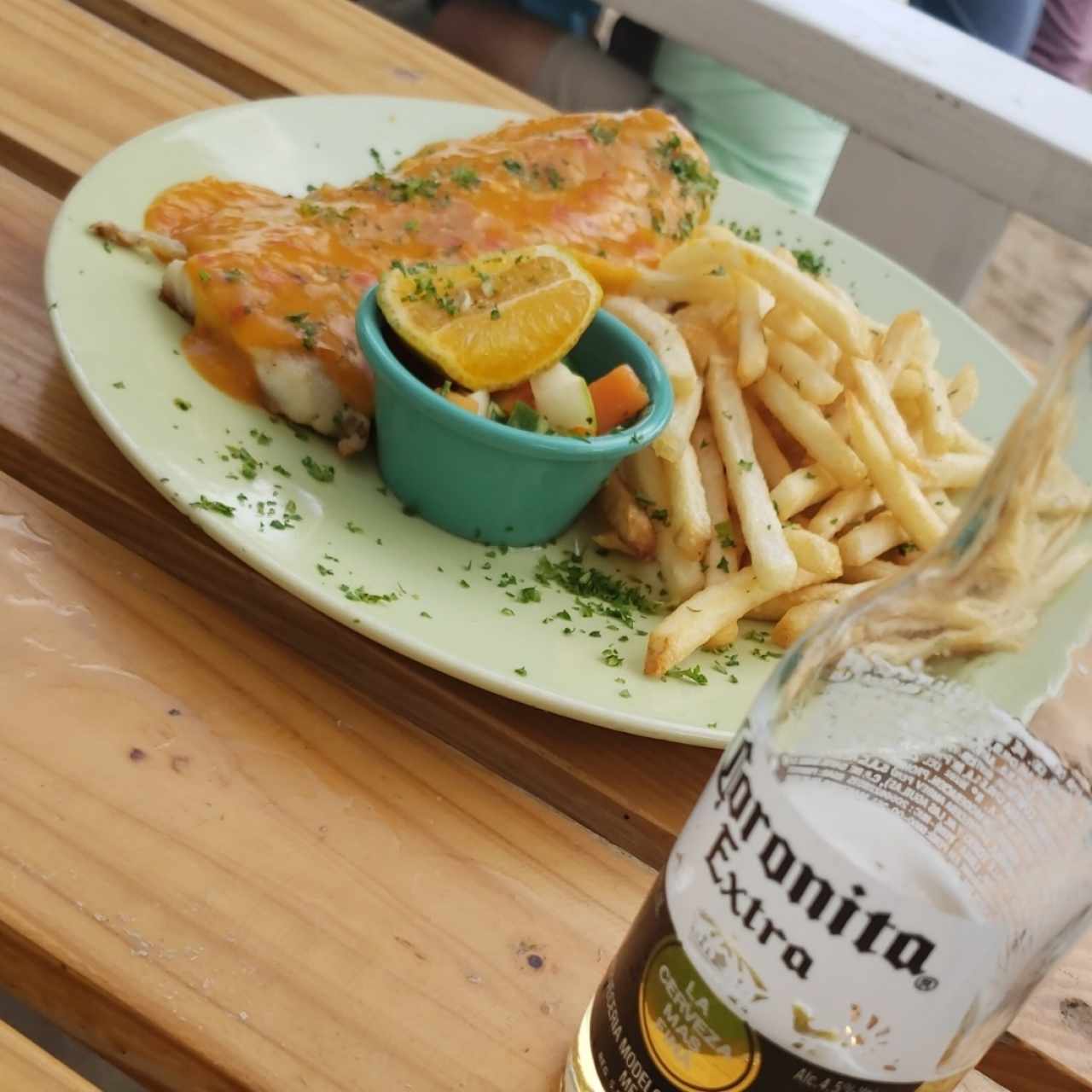 filete de pescado al ajillo