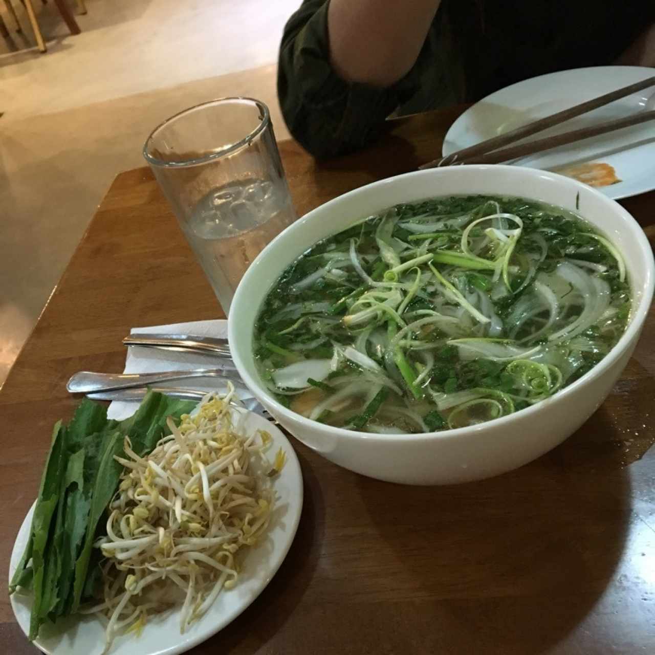 Pho de Camarones