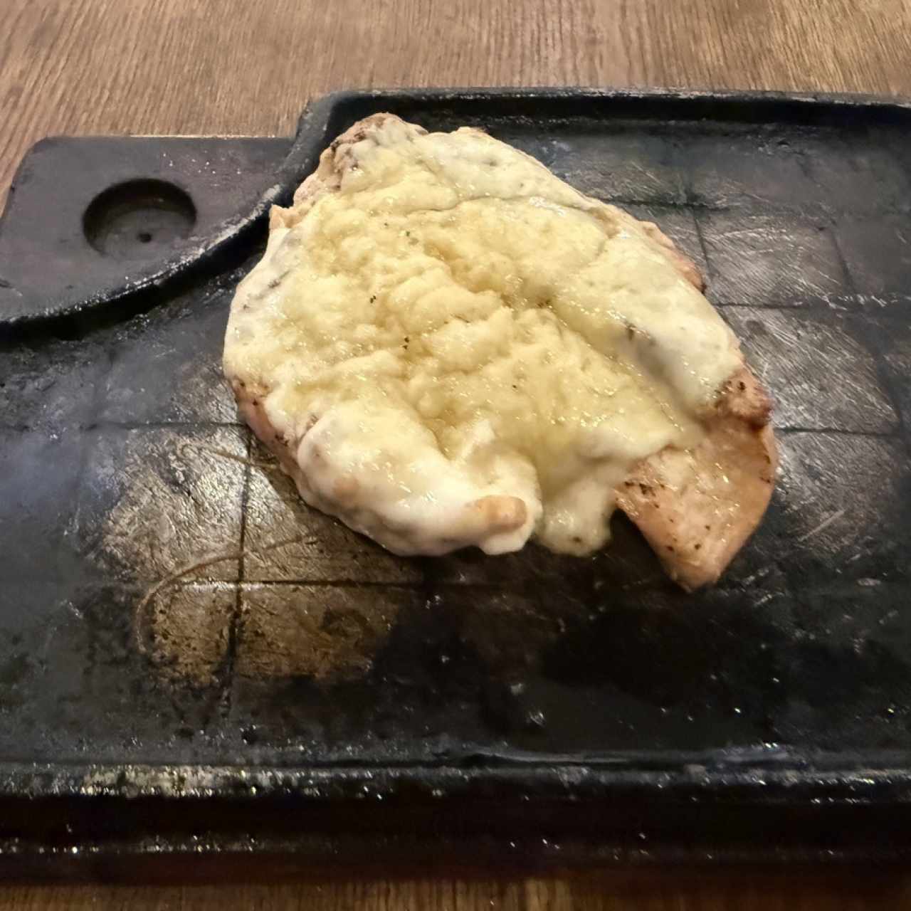 FILETE DE POLLO GRATINADO