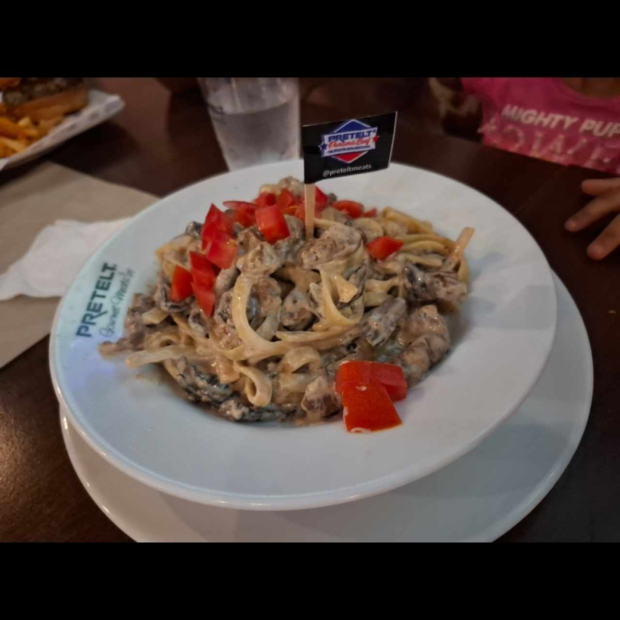 PASTAS - STEAK FETUCCINI