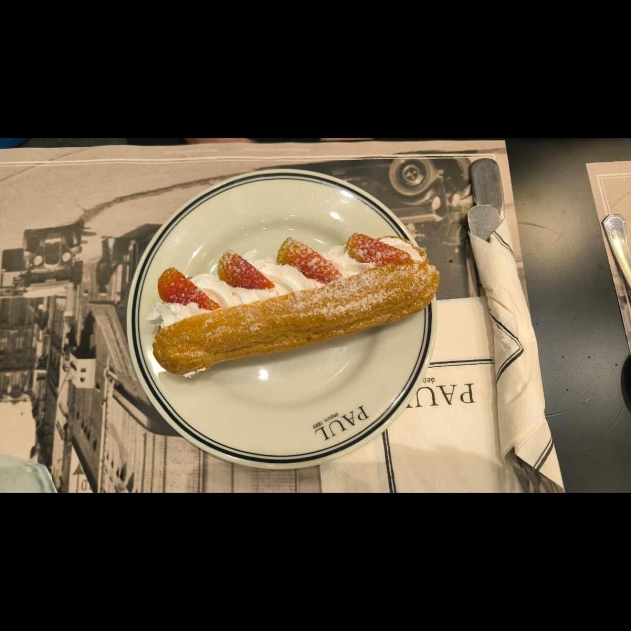 Postres - Charlotte de Fresa