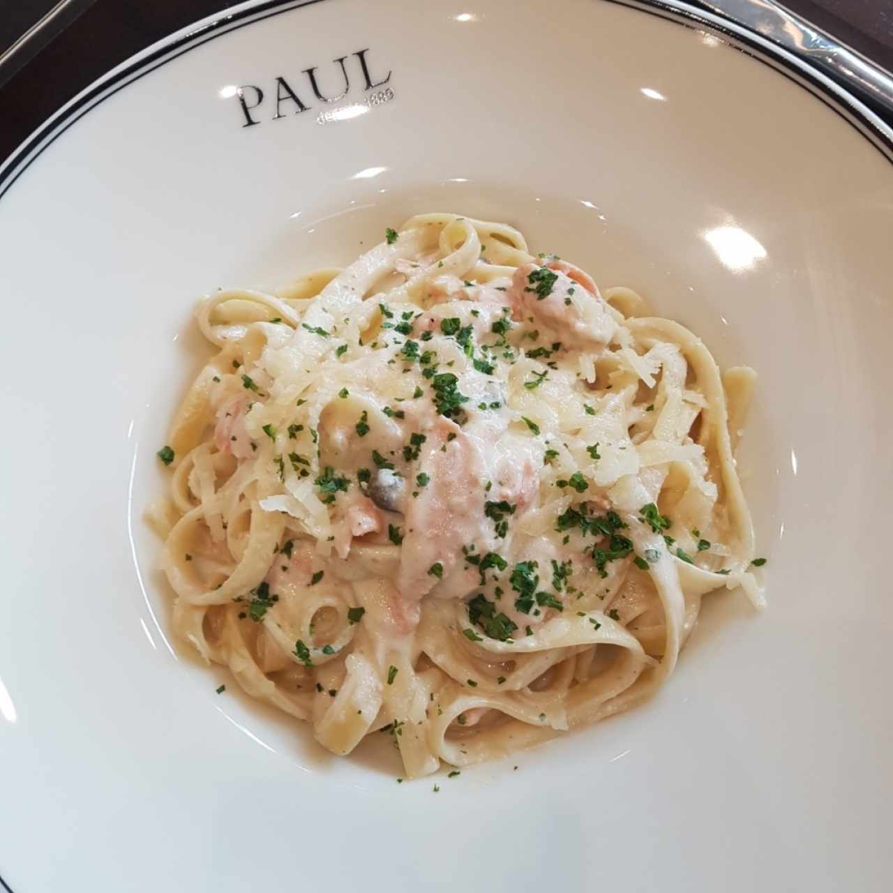 fetuccini con salmón