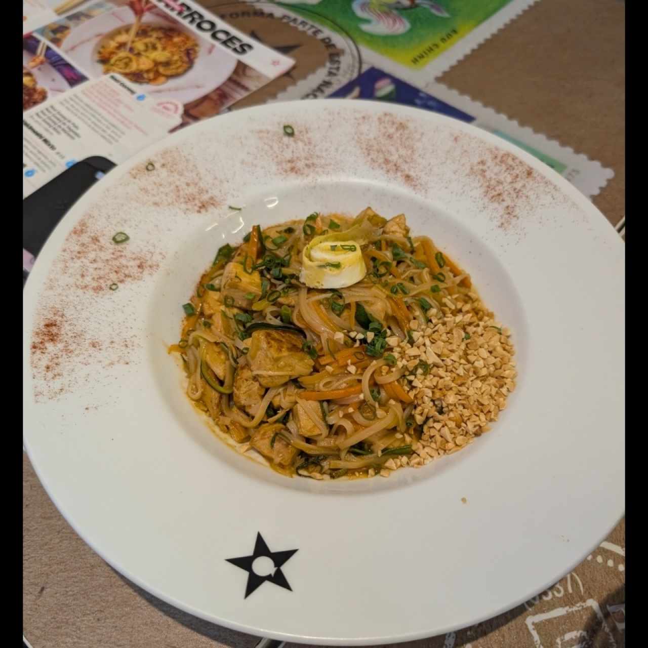 Phad Thai de Pollo