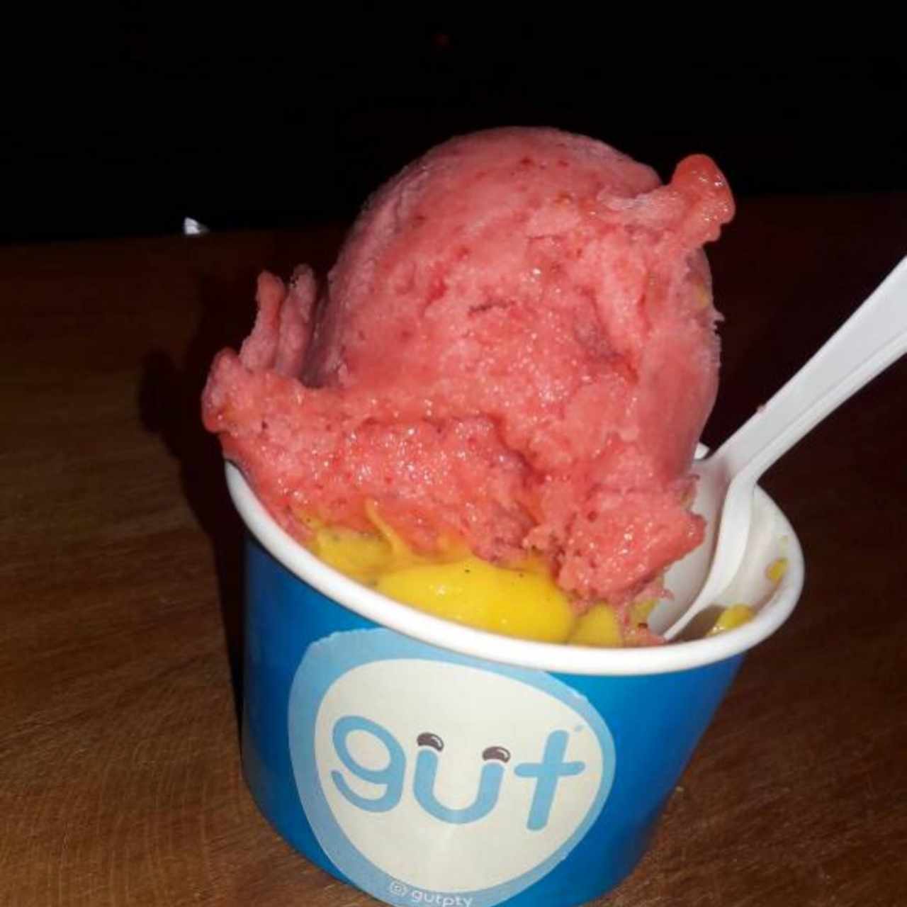 Helado de Fresa y Maracuyá