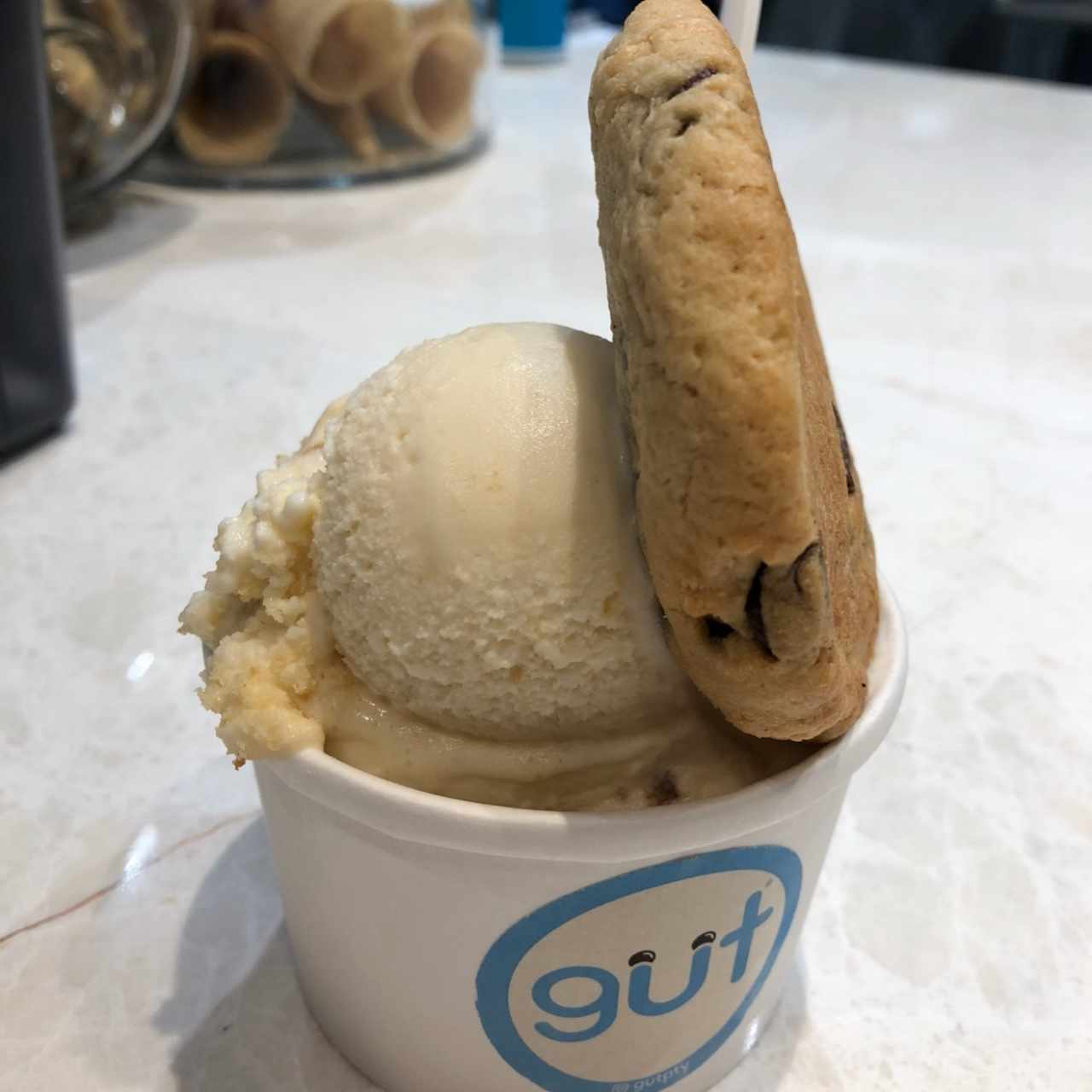 Helado con Galleta de Brownie 