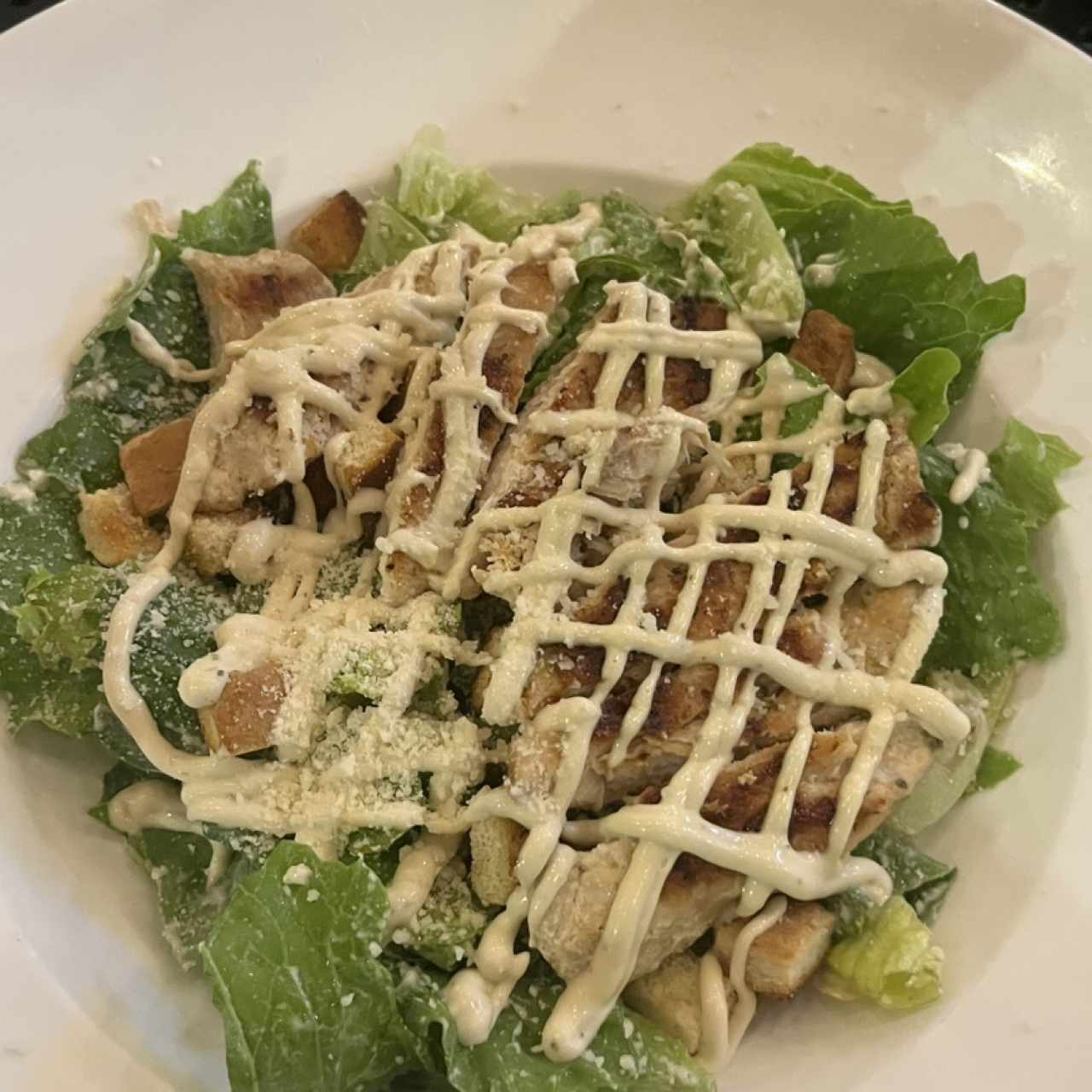 Ensalada Cesar con pollo