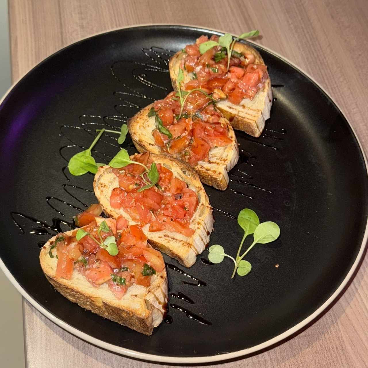 Bruschetta Mediterránea