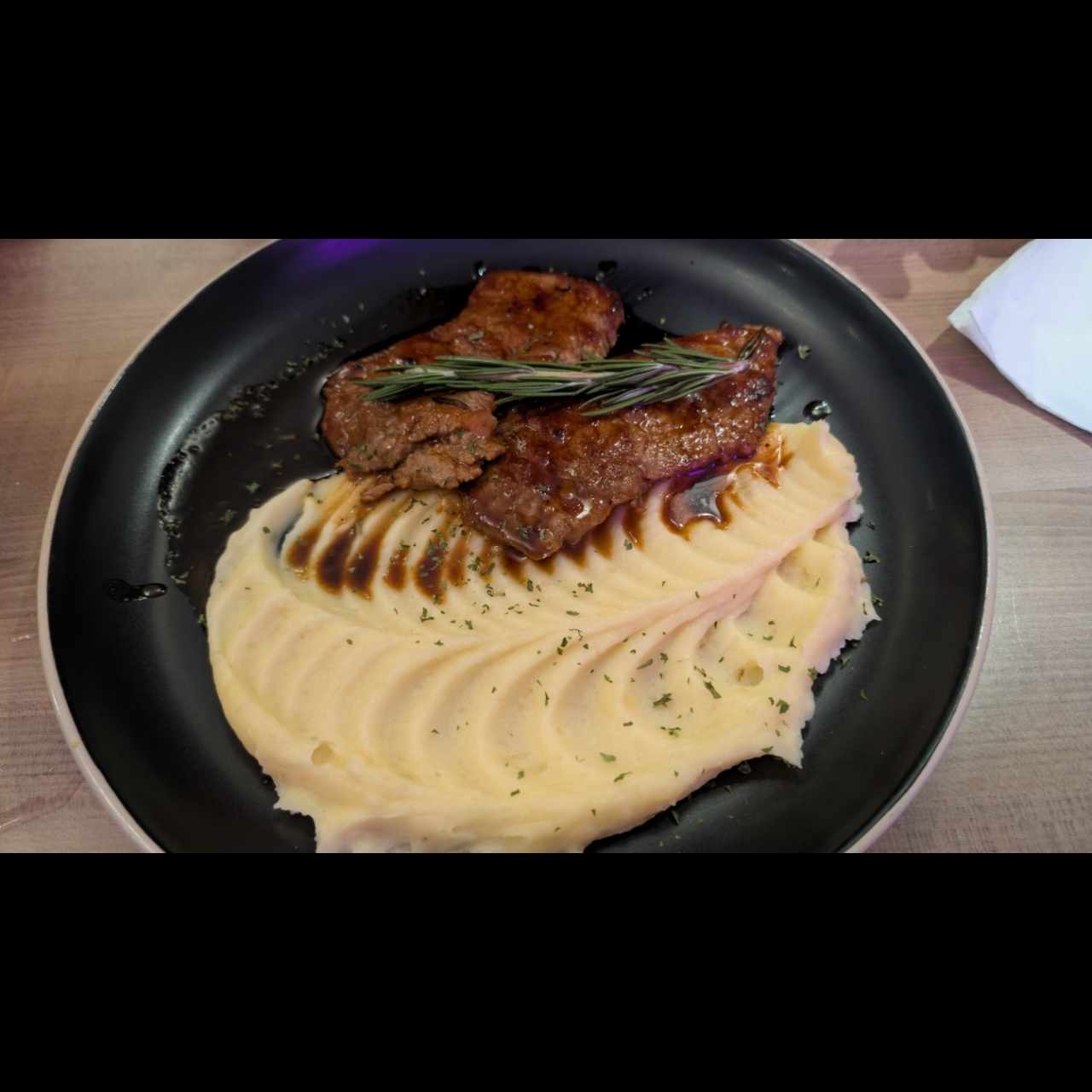 SCALOPPINE DI MANZO AL LIMONE
