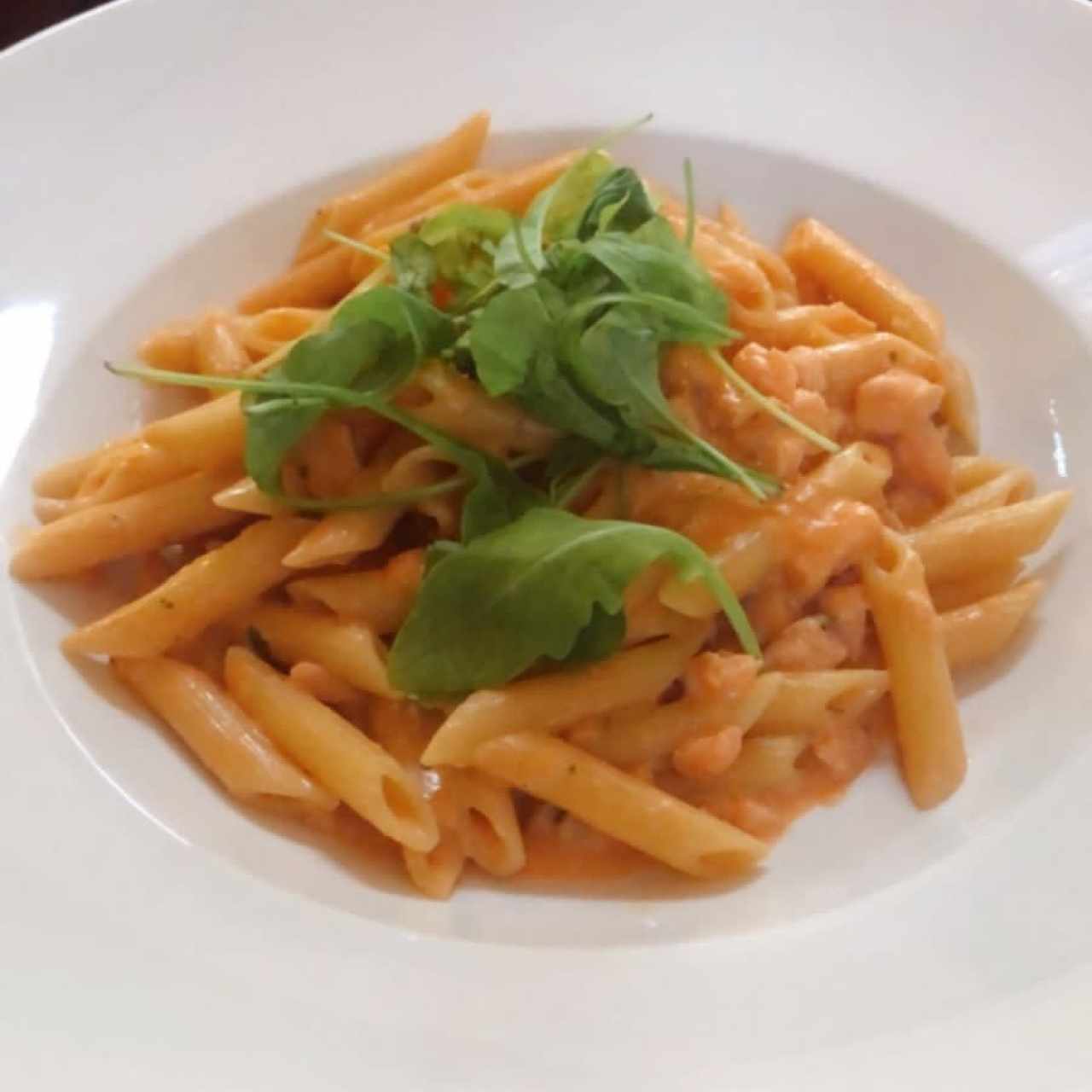 Pennette Vodka e Salmone