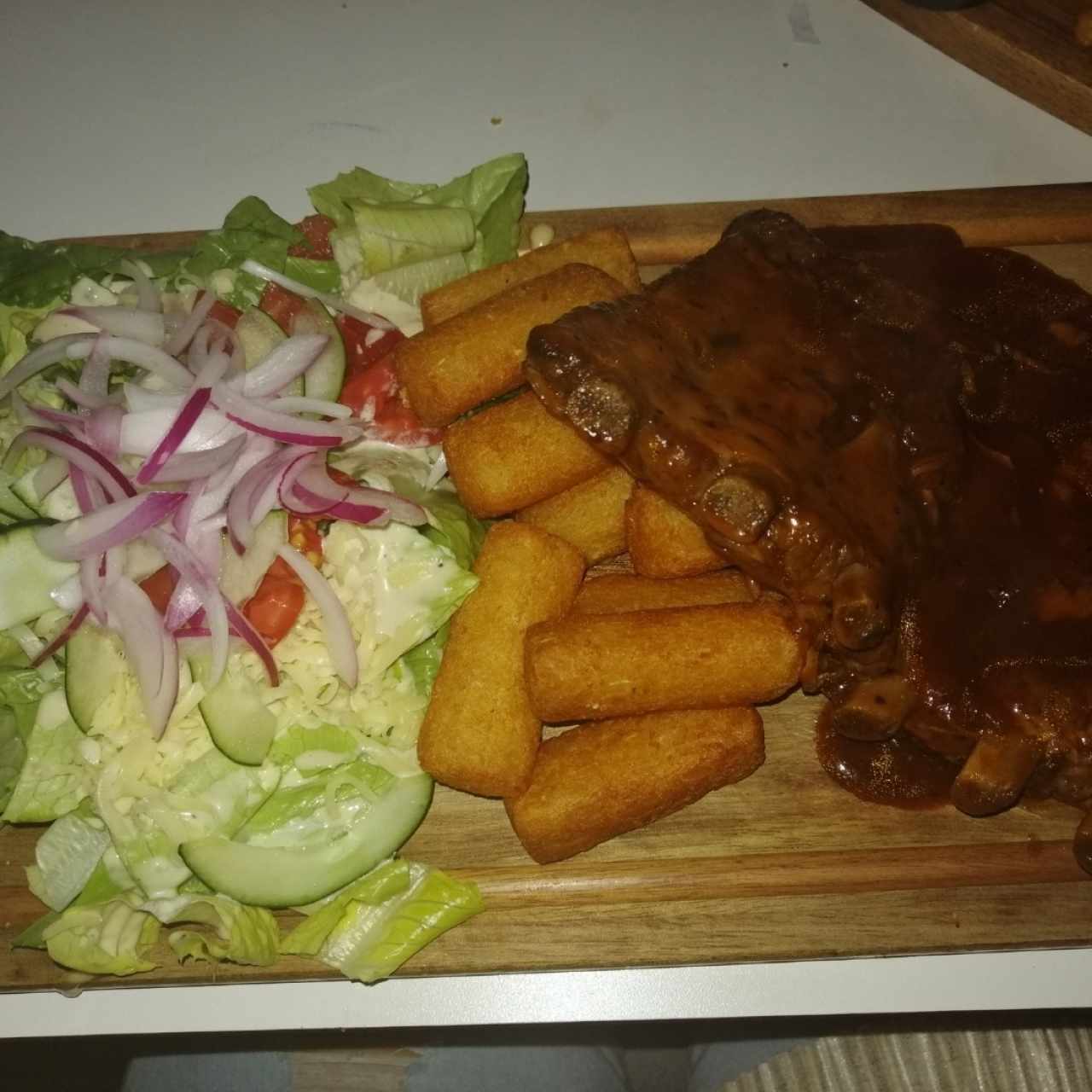 Platos Fuertes - Costillas borrachas