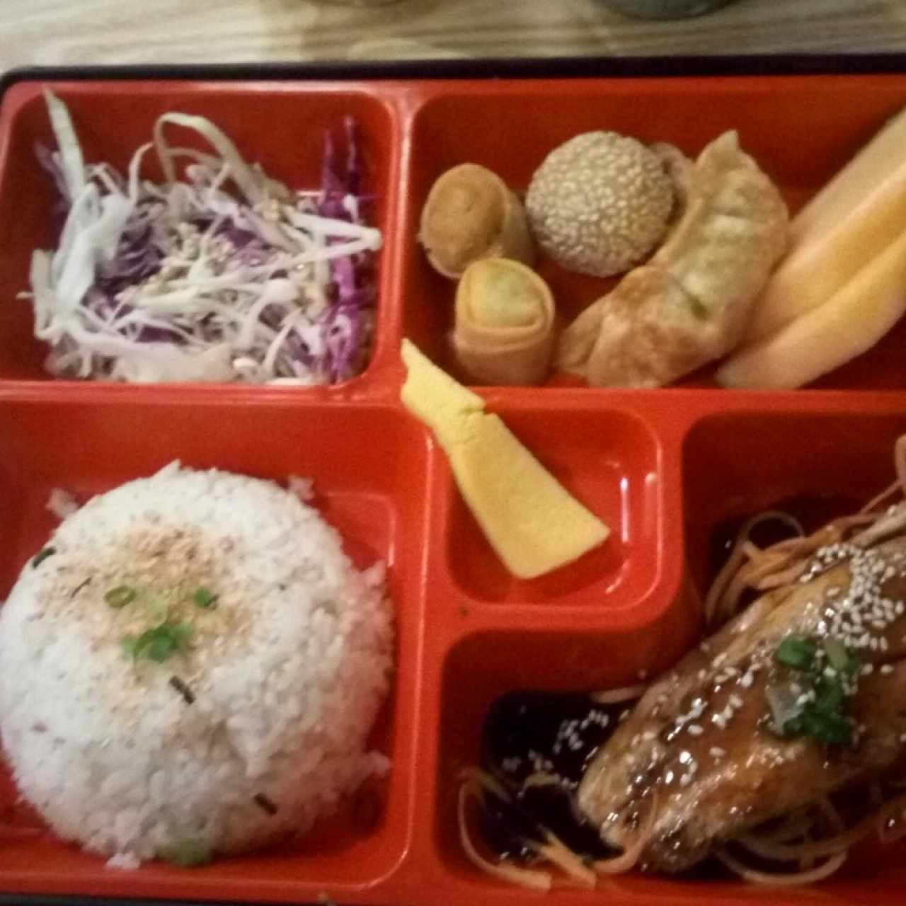 Bento de Salmón Terijaki