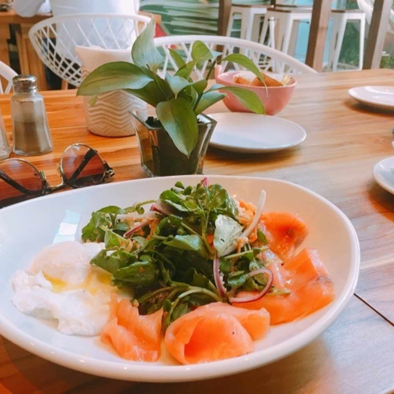 ensalada de salmon con tamarindo
