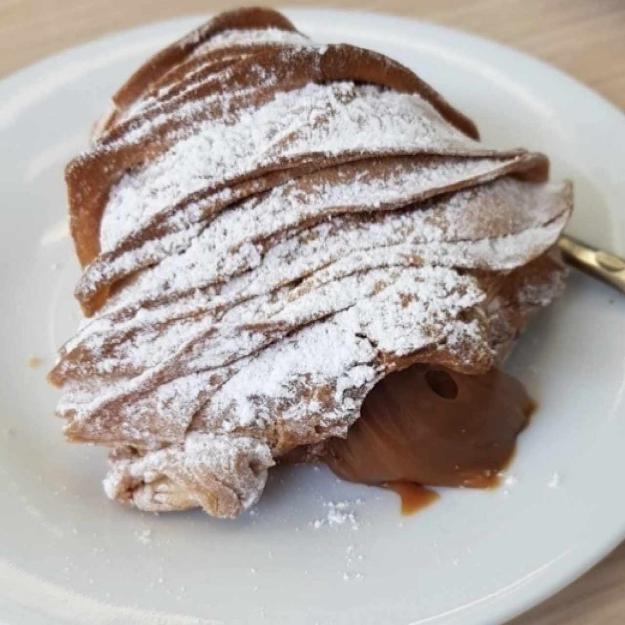 Cola de Langosta con Crema Pastelera