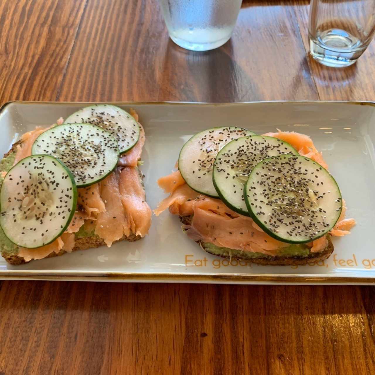 Tostadas con Salmón