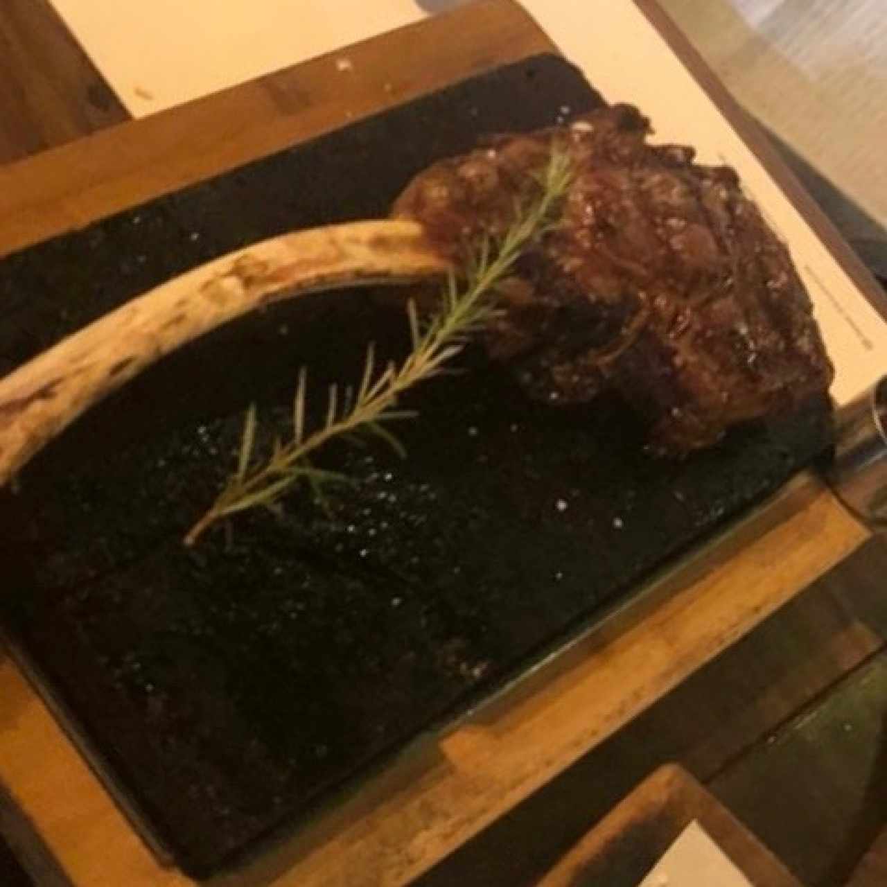 WOODFIRED GRILL - TOMAHAWK 28 OZ