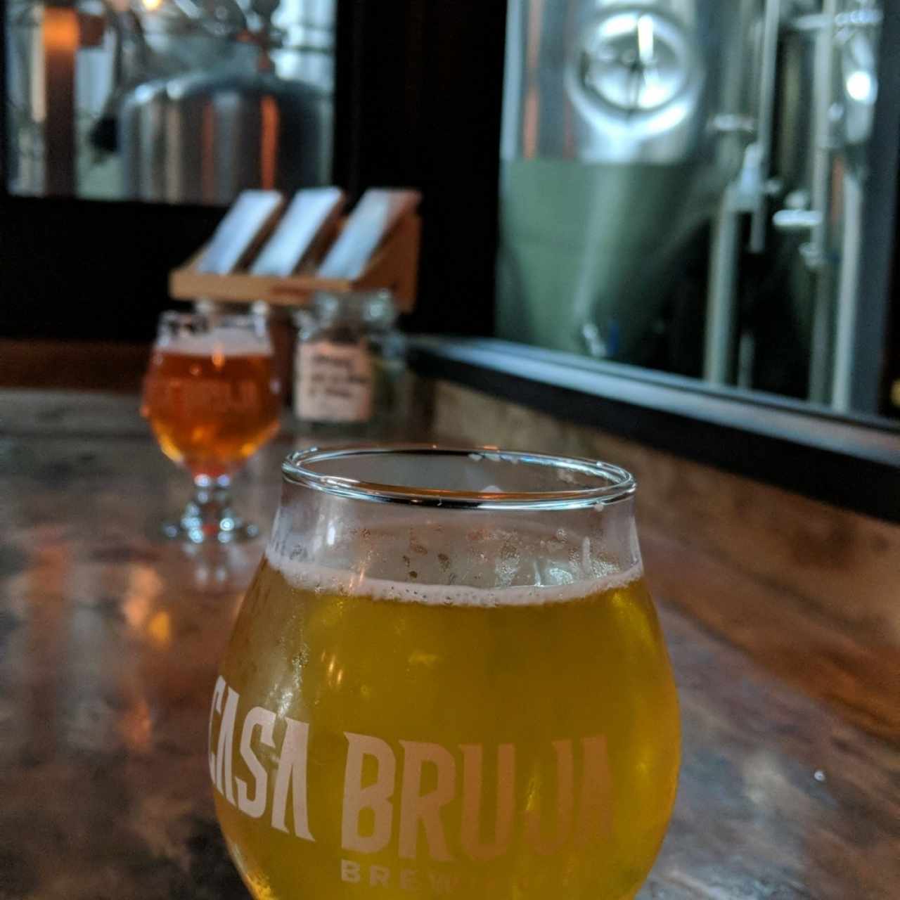 cerveza tres tristes tigres casa bruja
