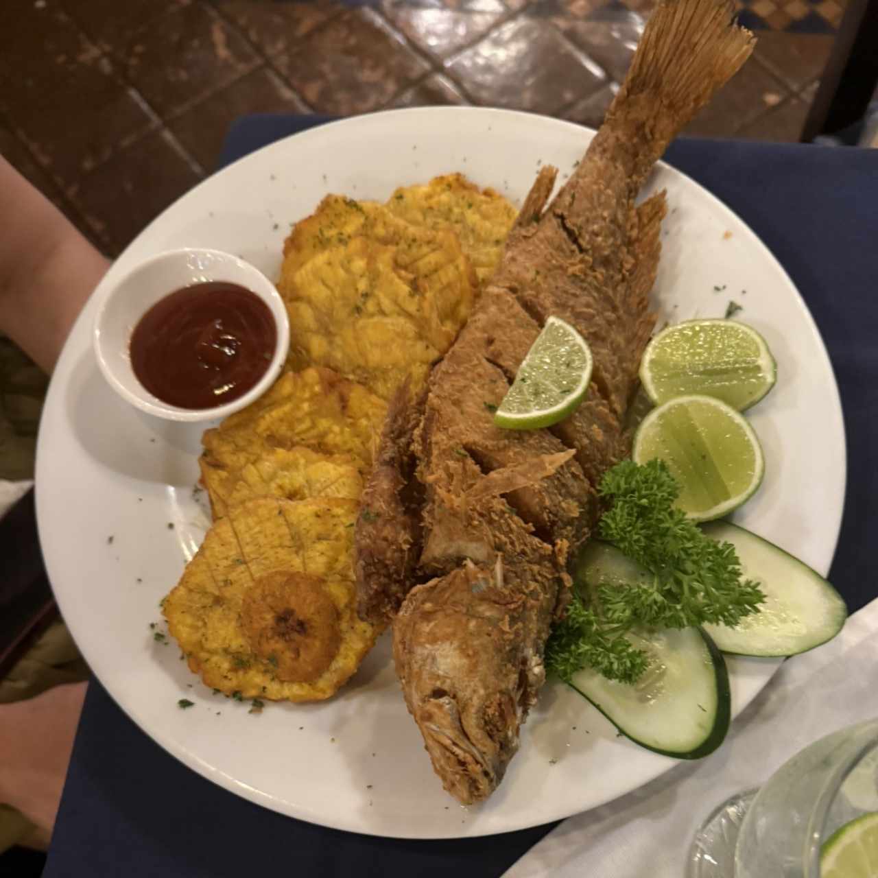 Del Mar - Corvina Frita Entera