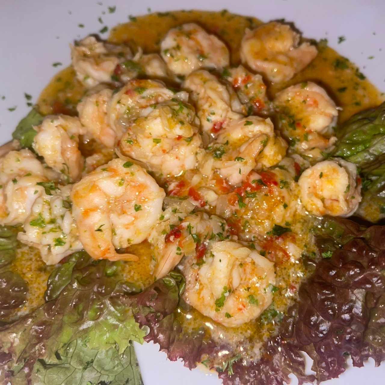 Camarones al ajillo