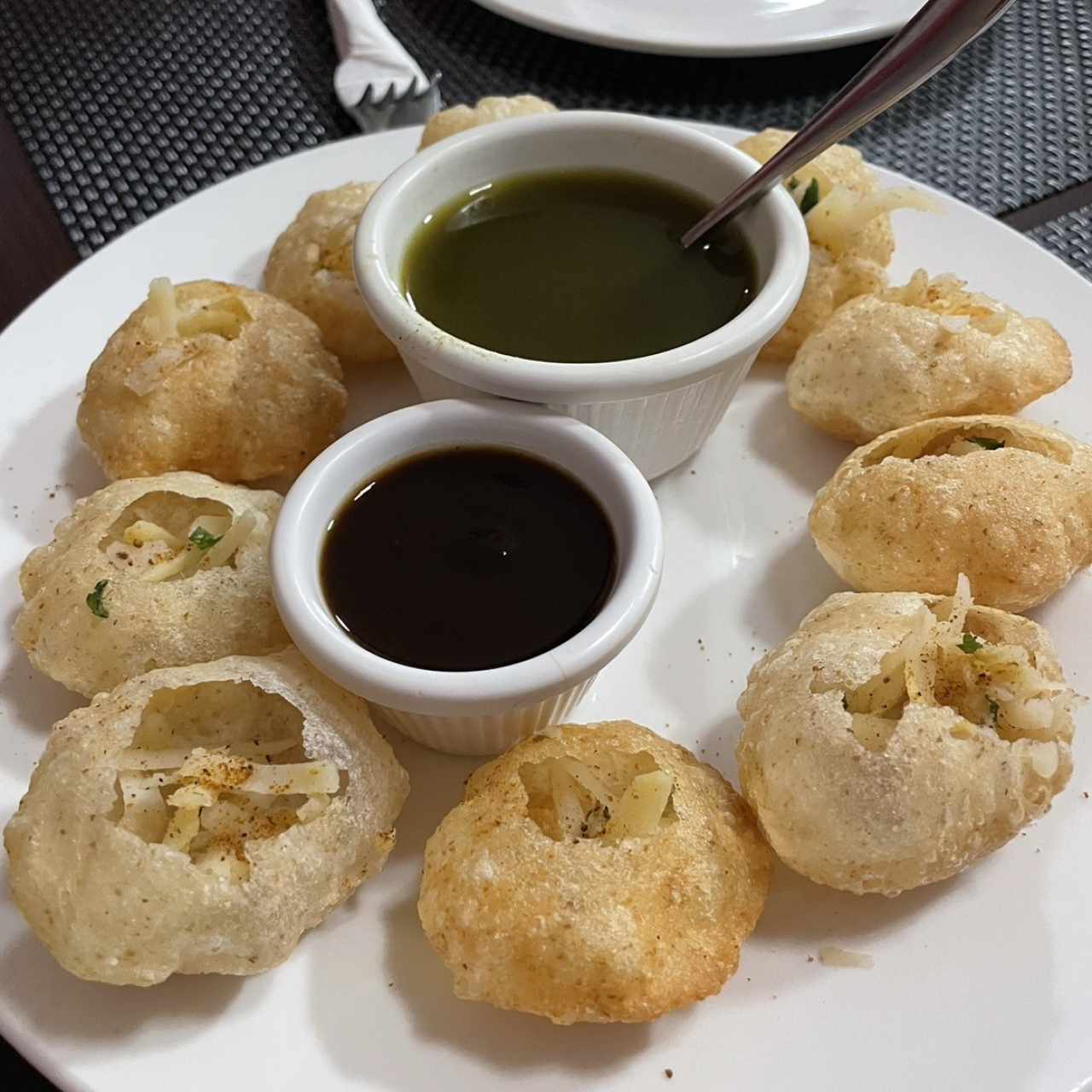 Aperitivos/ Apperitizes - 12. Pani Puri