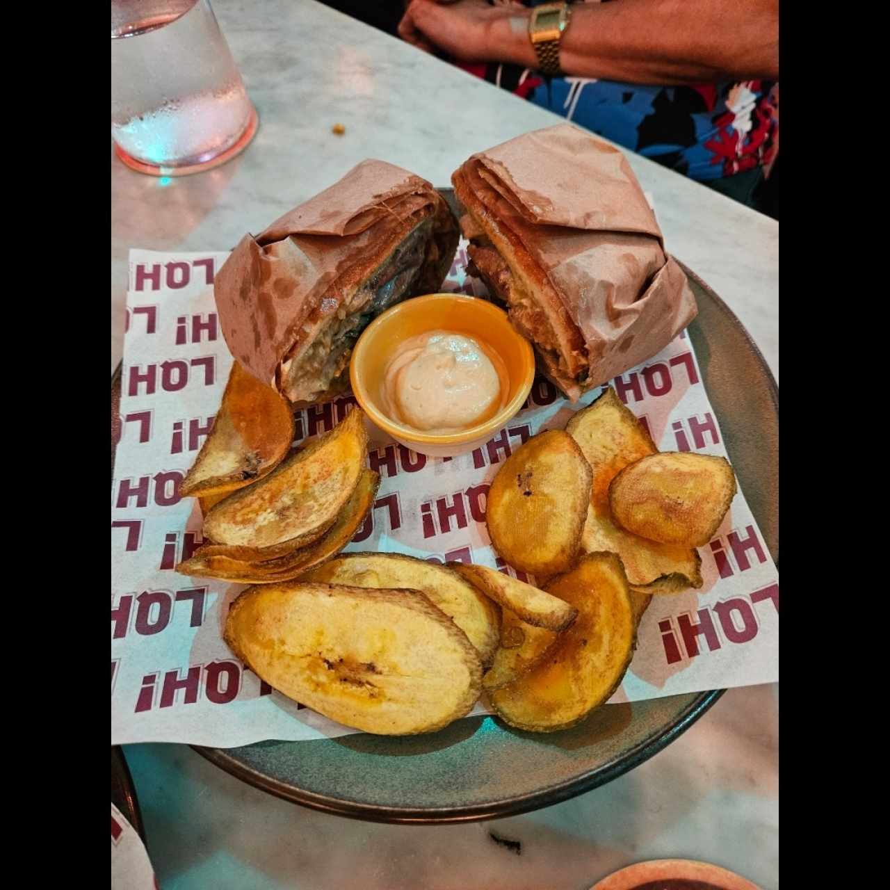 Emparedado de Pernil