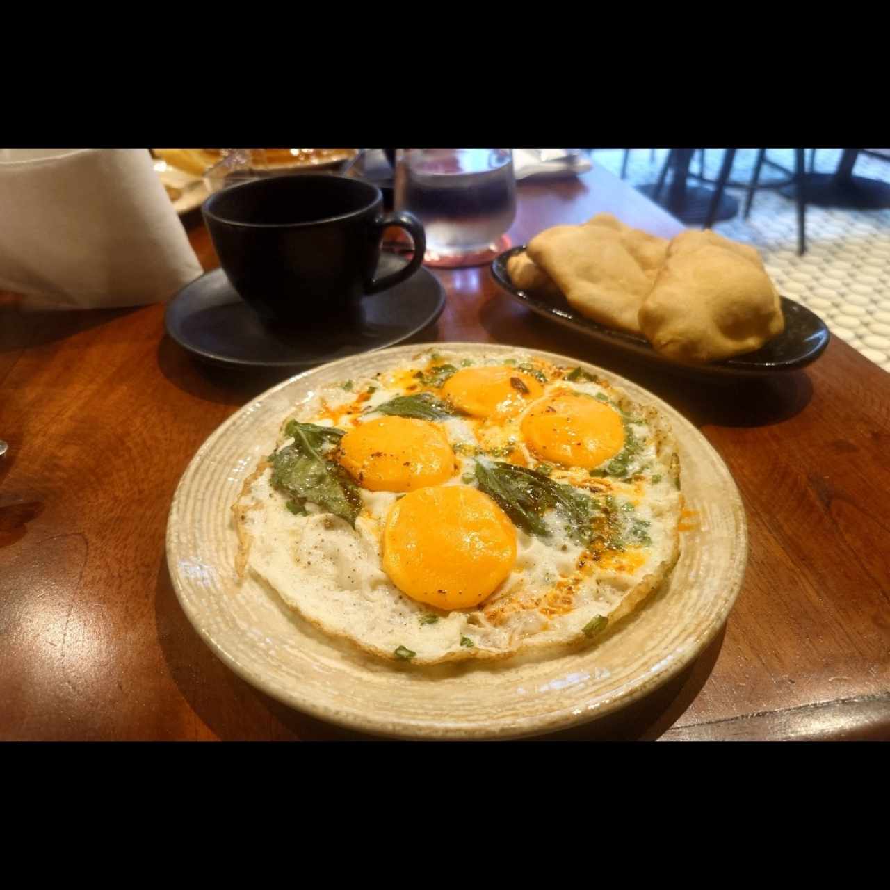 huevos con pifia