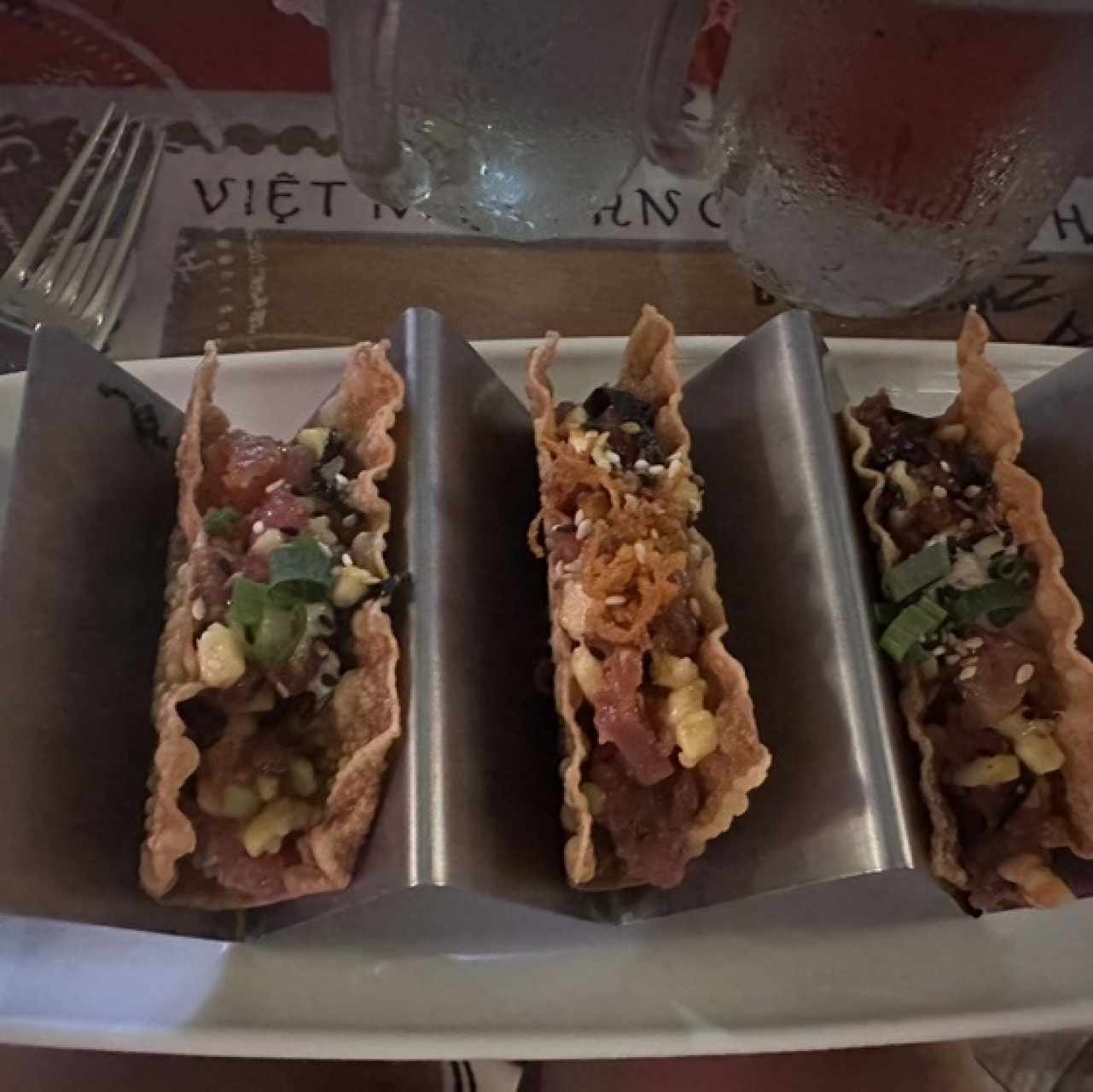 Tacos de tartar de atún 