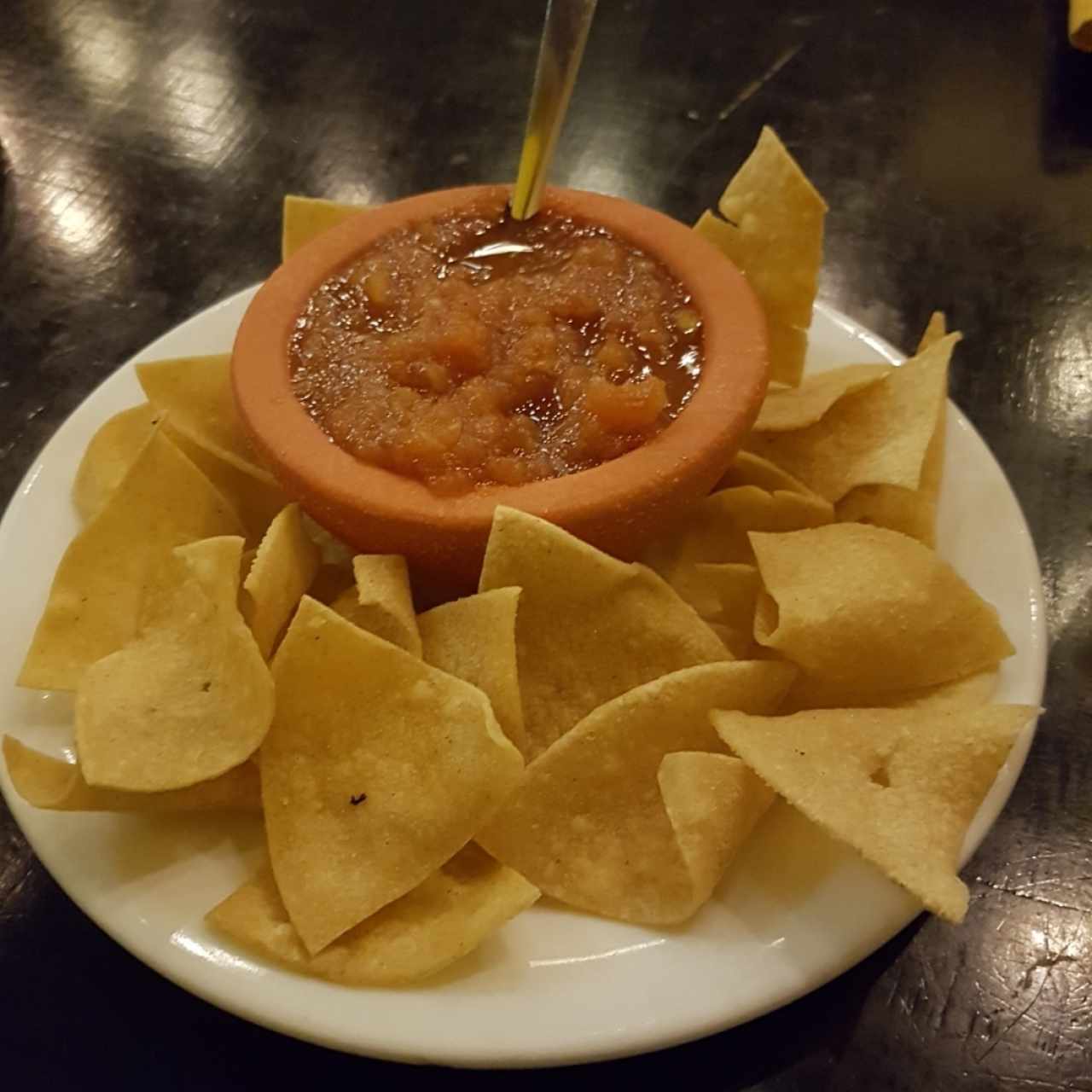 totopos cortesía 