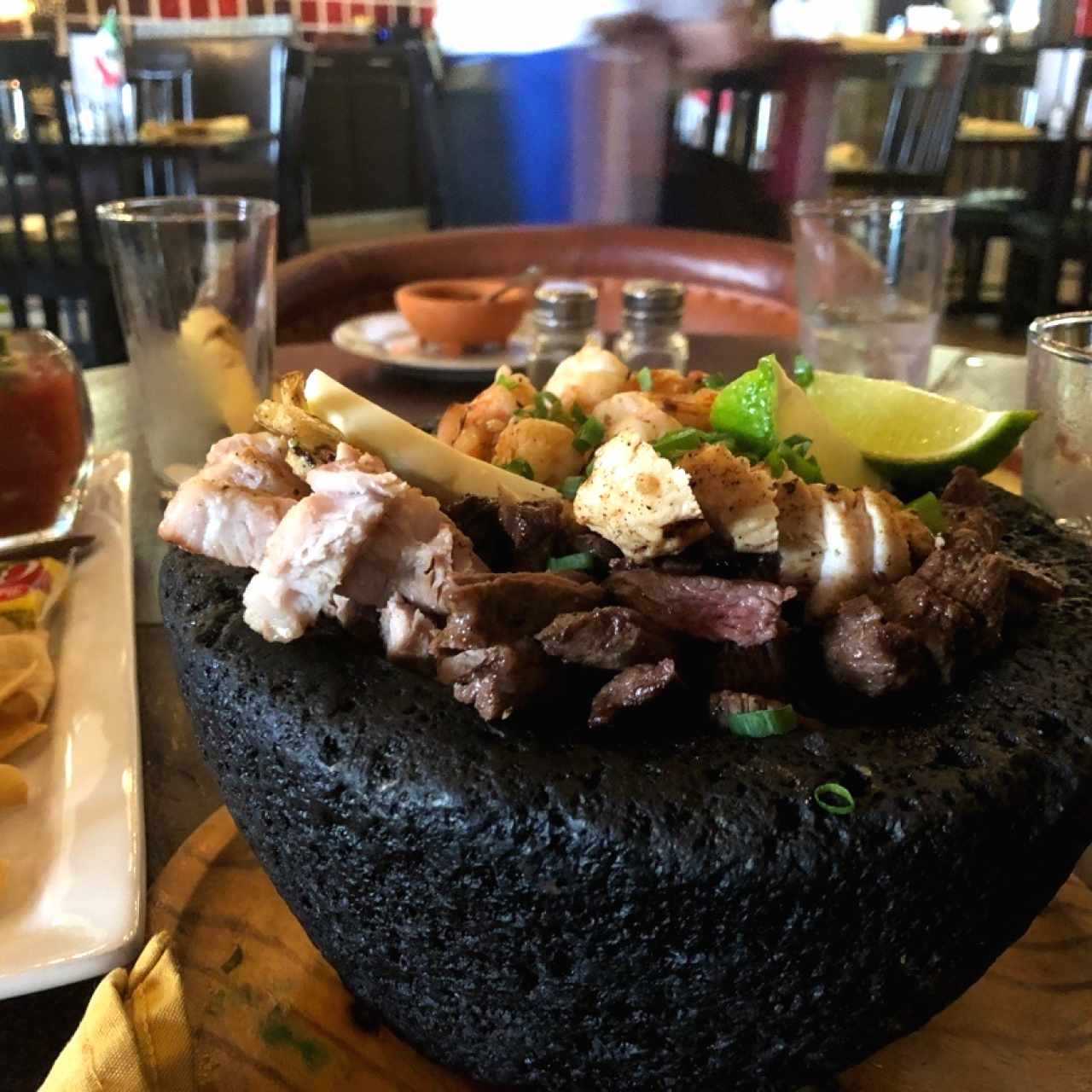 Asado al Molcajete