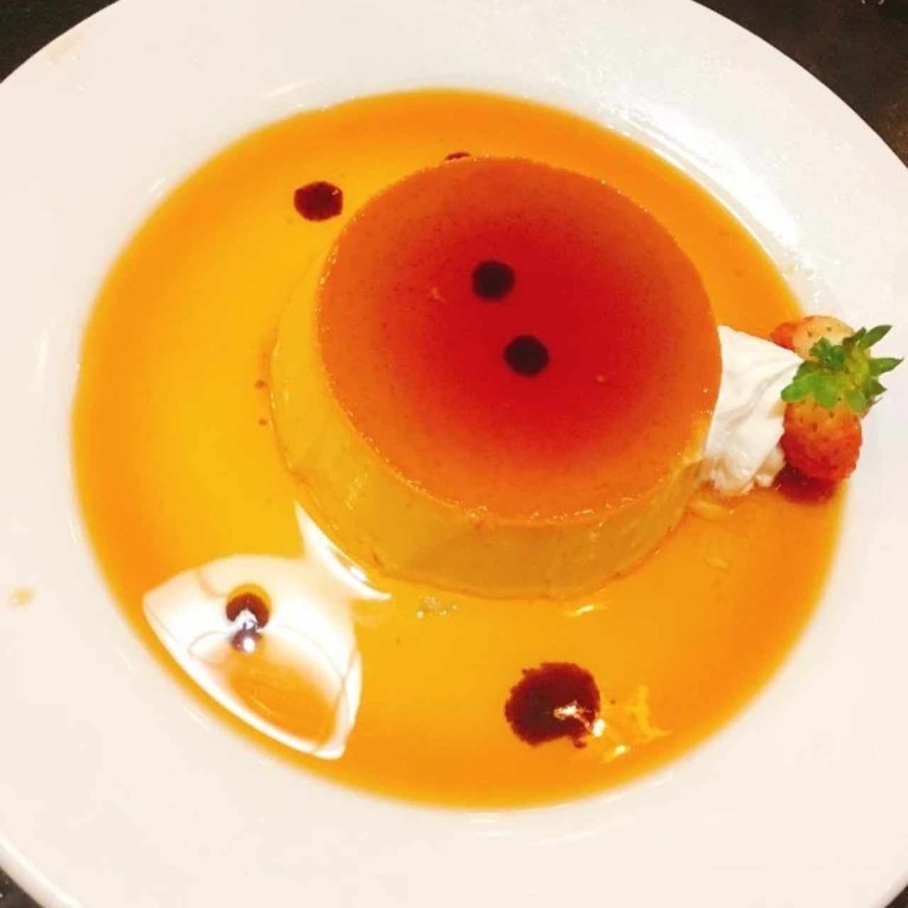 Flan de la casa!