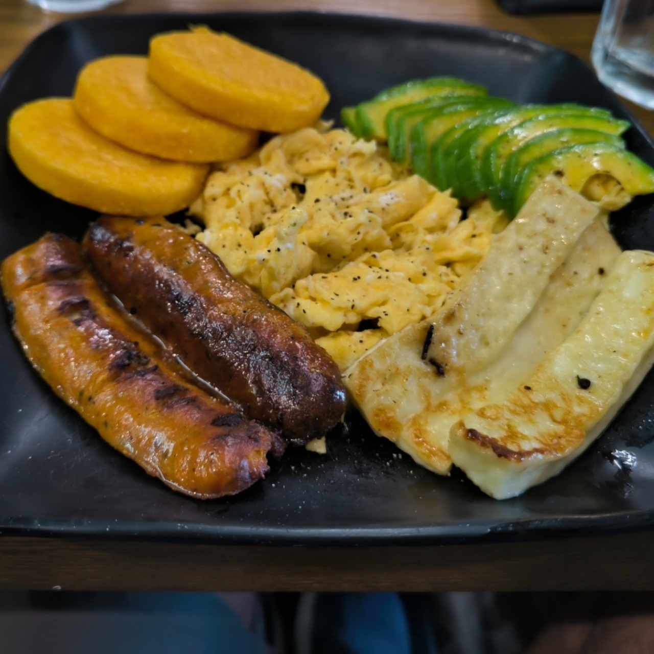 Desayunos - Tipico