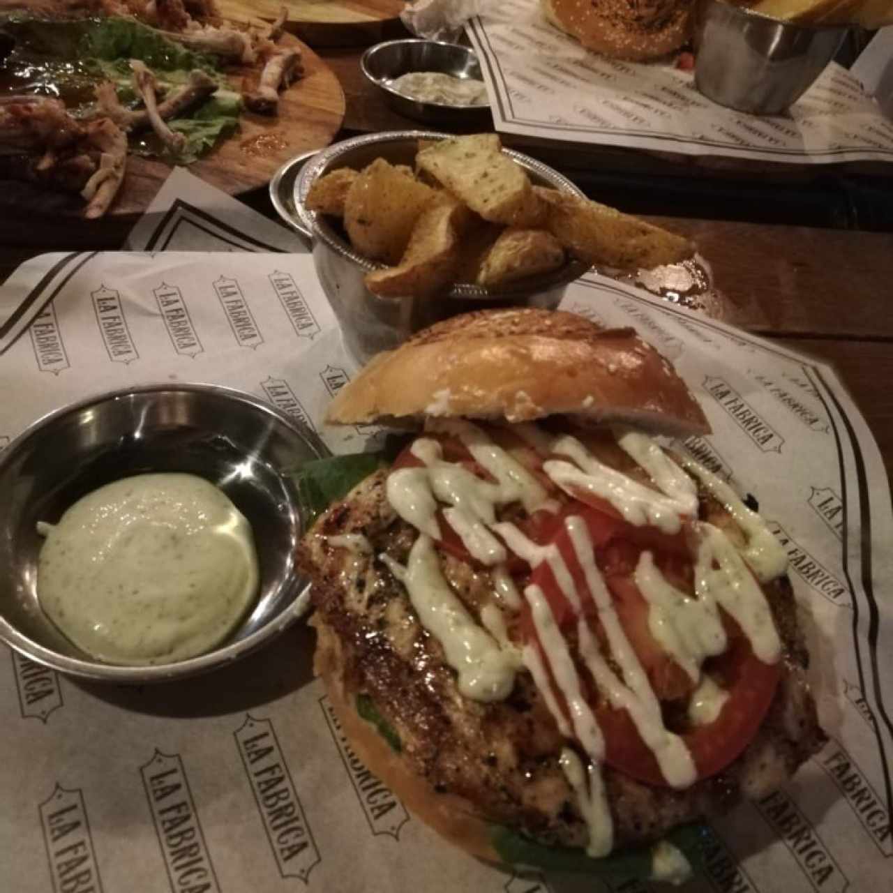 Hamburguesas - La Fábrica