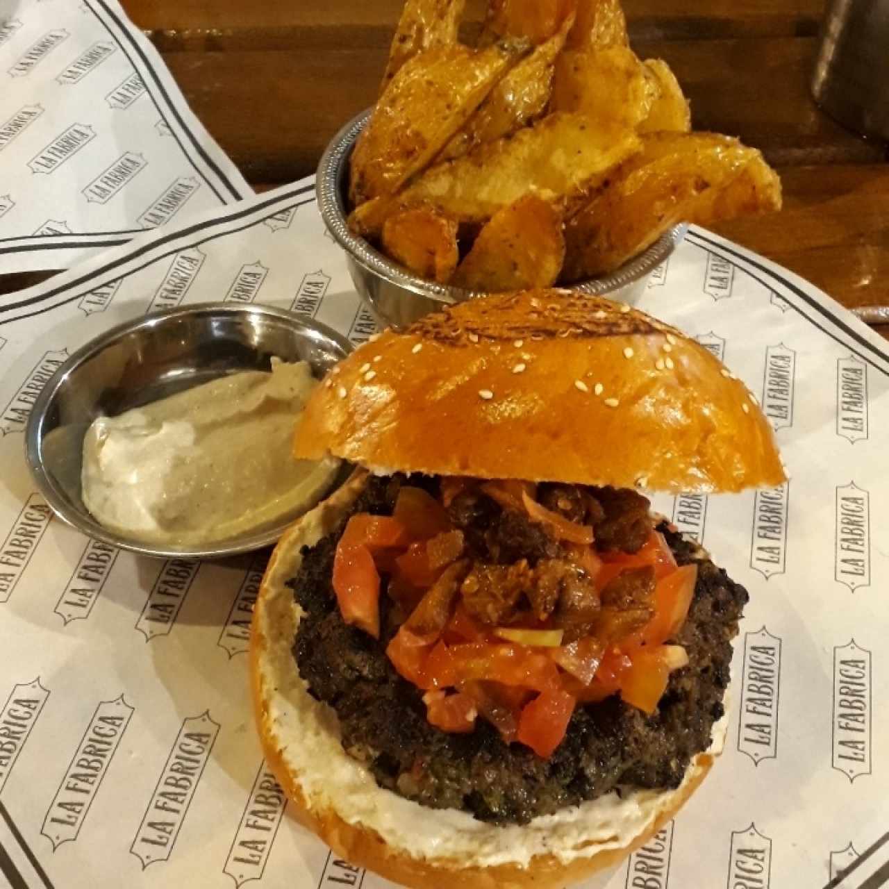 Hamburguesas - La Fábrica