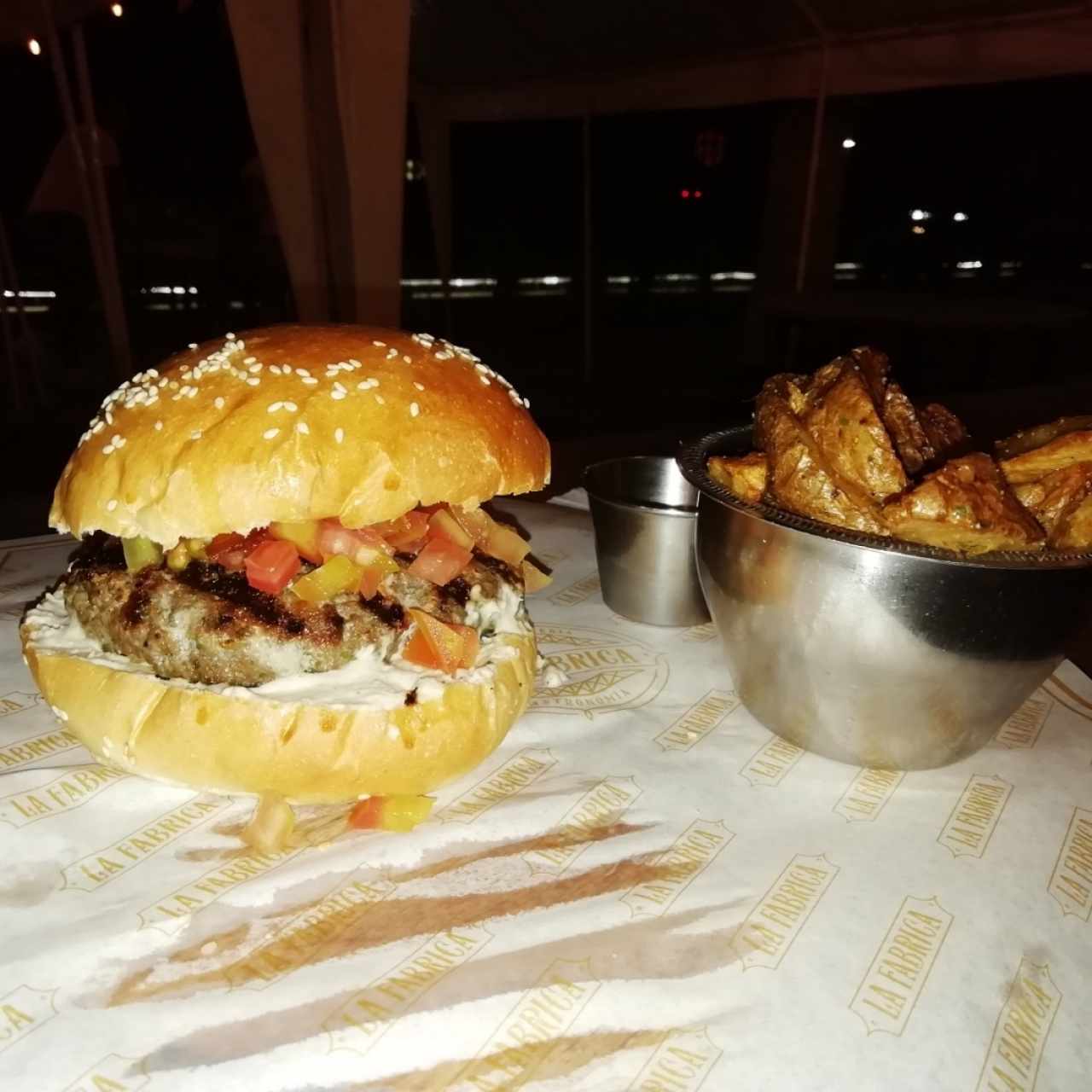 Hamburguesas - La Fábrica