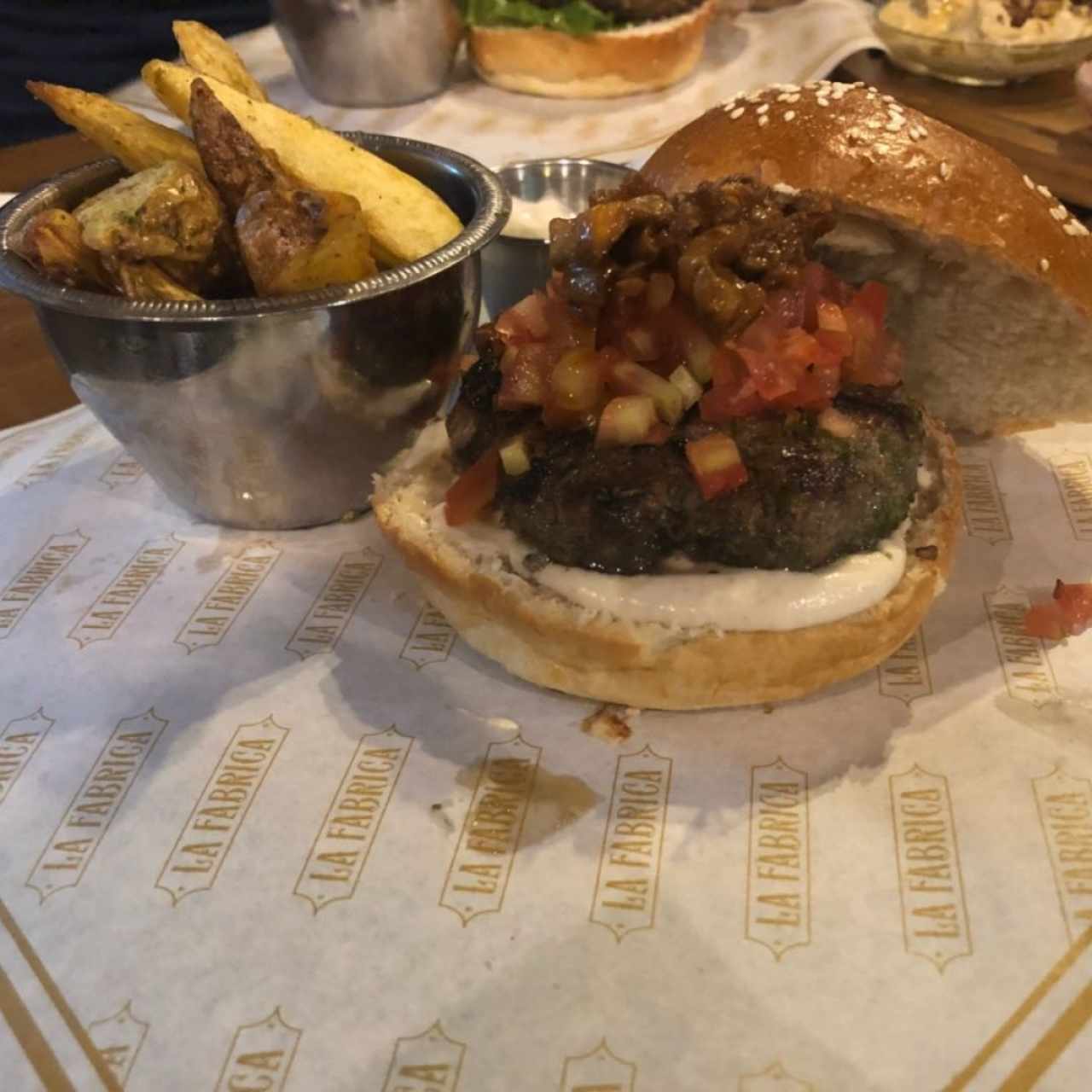 Hamburguesas - La Fábrica