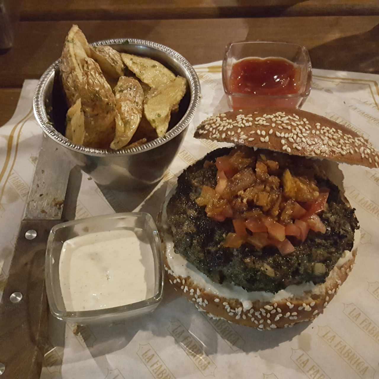 Hamburguesas - La Fábrica