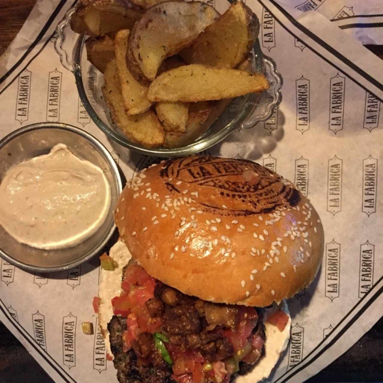 Hamburguesas - La Fábrica