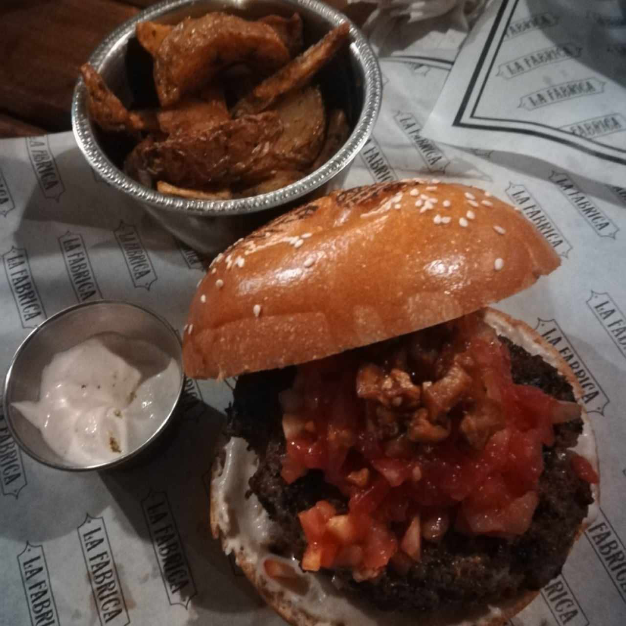 Hamburguesas - La Fábrica