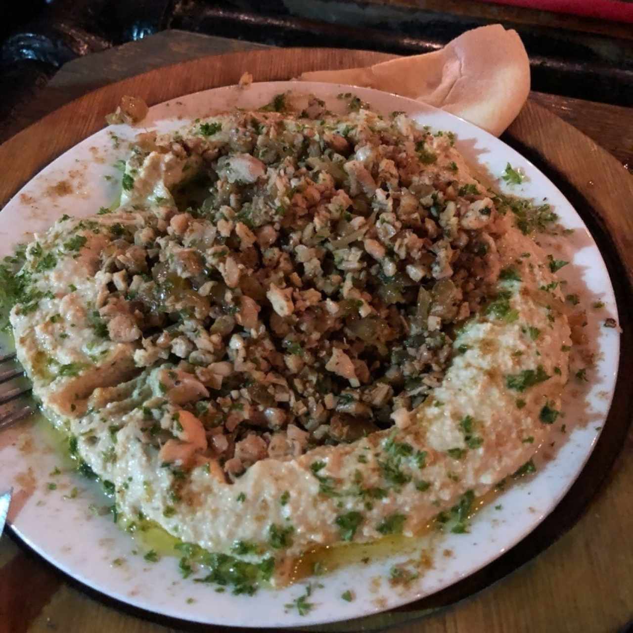 humus de pollo