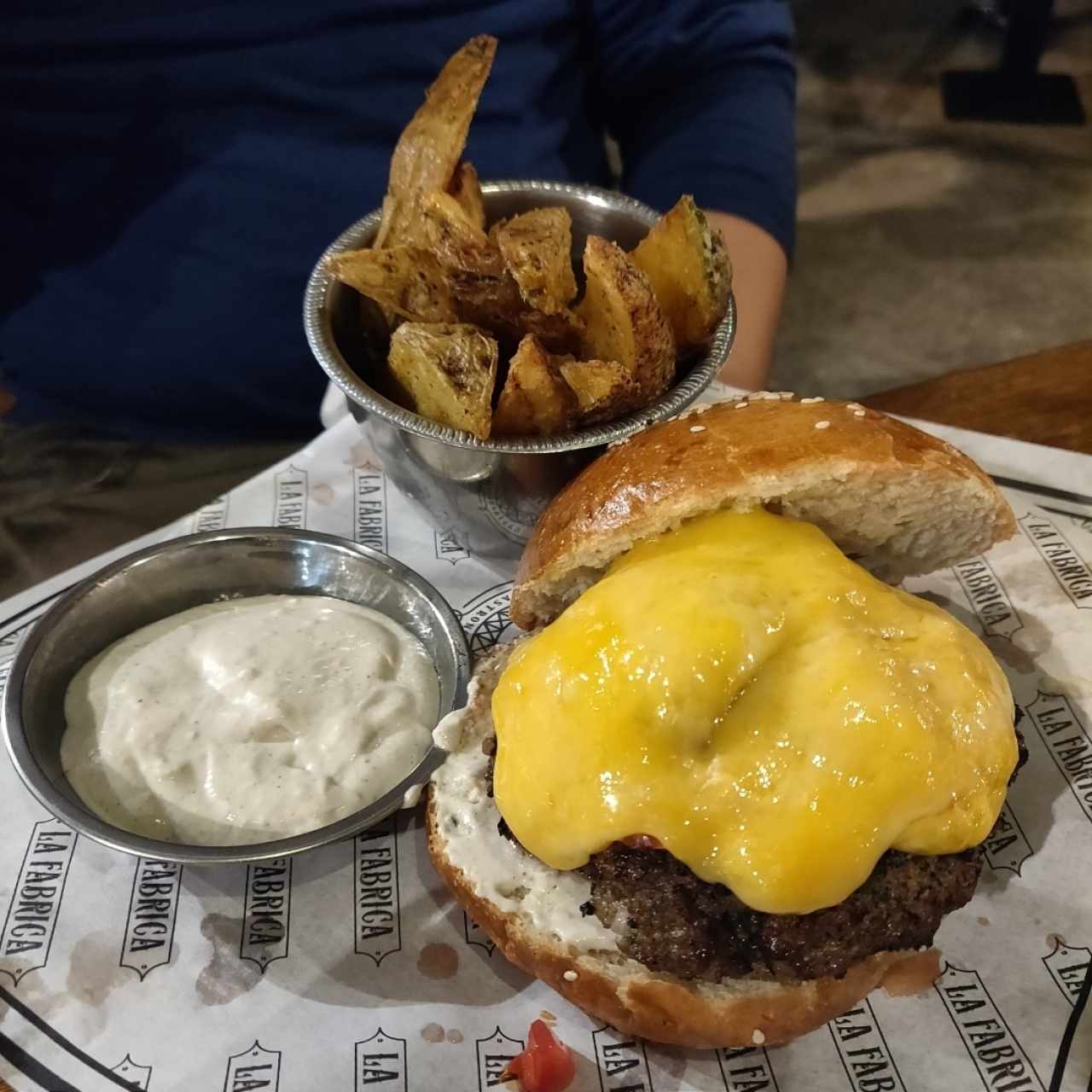Hamburguesas - La Fábrica